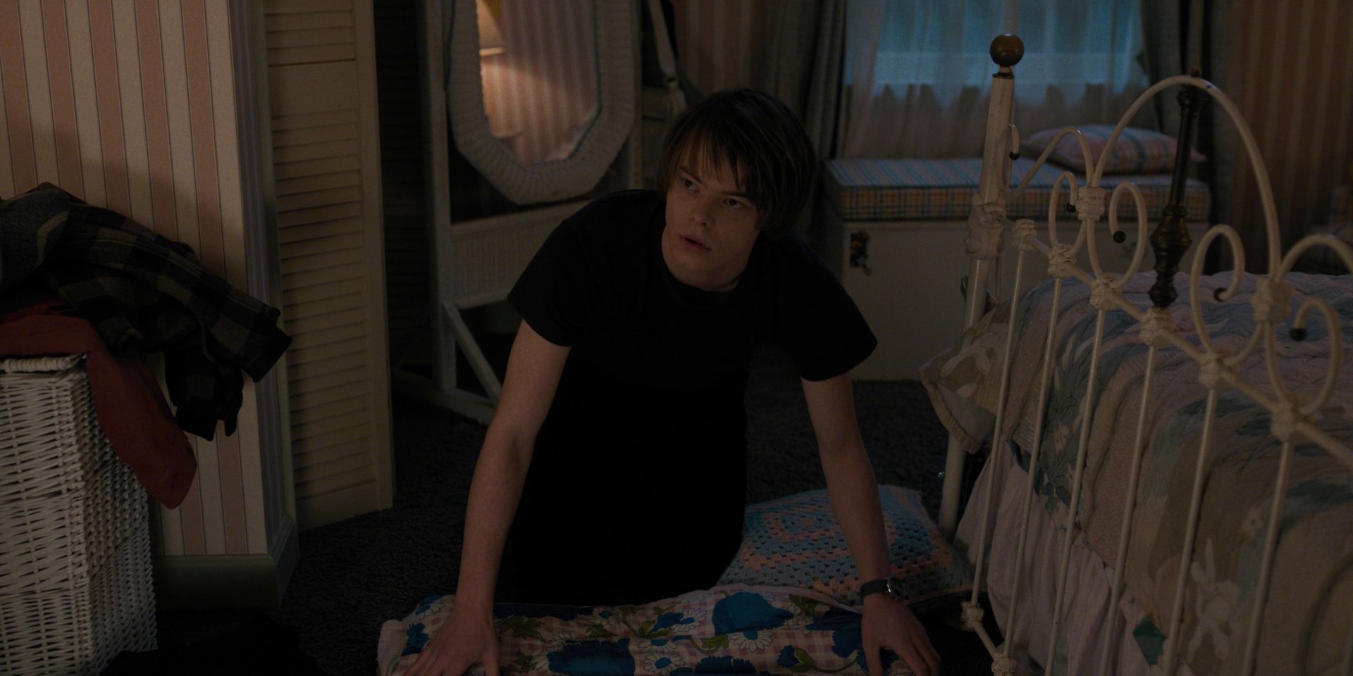 Chapter Six: The Monster (2016) —  shot,  lighting