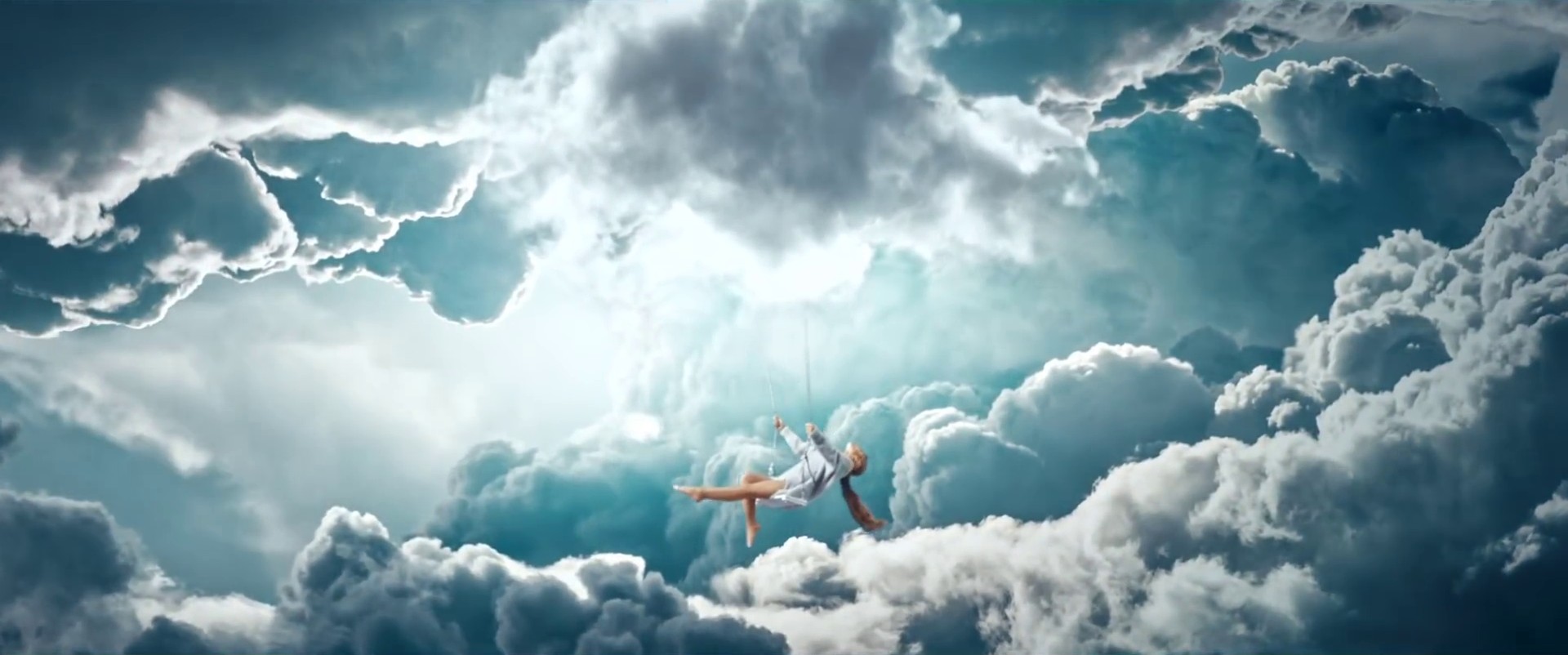 Breathin (2018) —  shot,  lighting