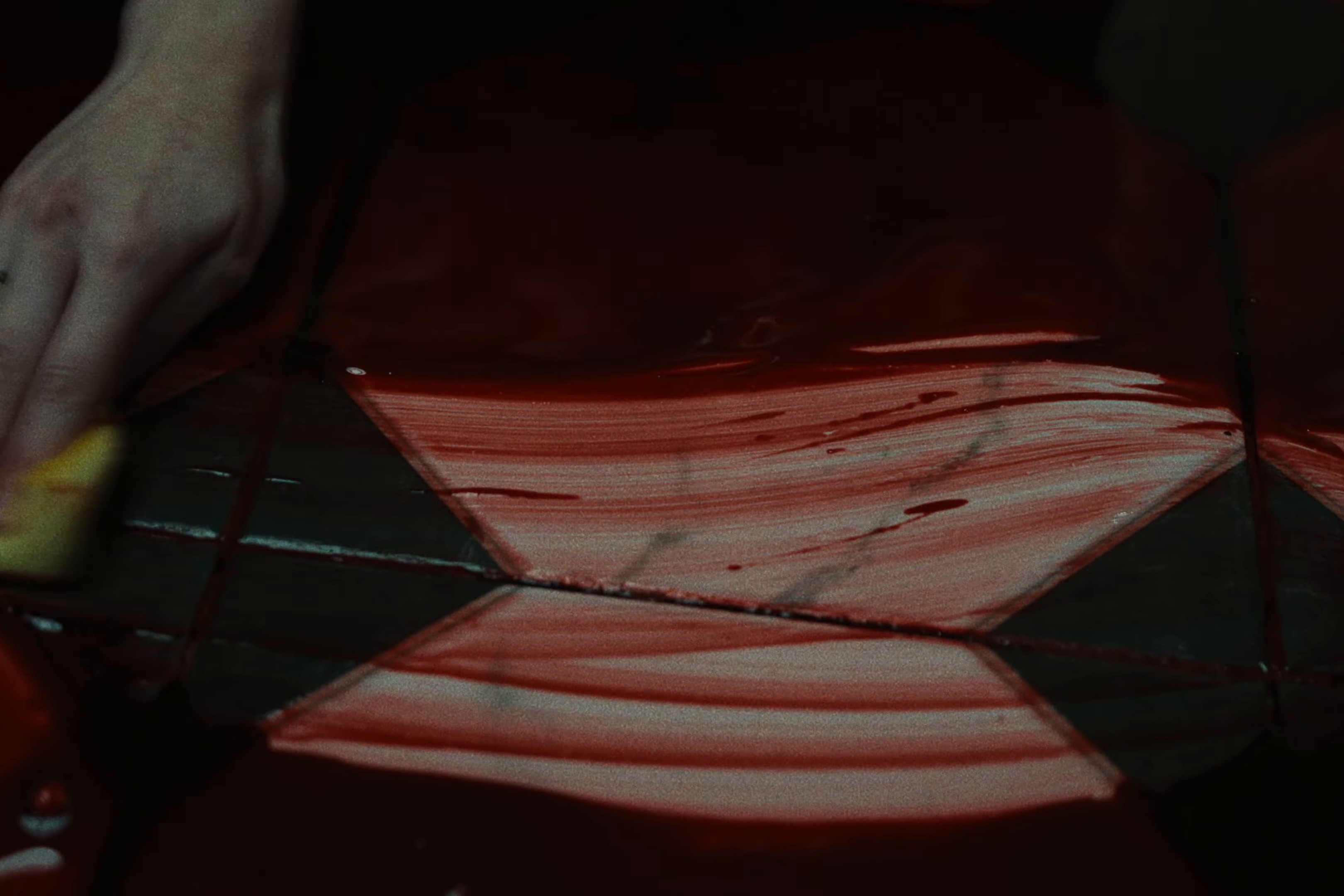 A-U-R-U (OST AYPY) (2025) —  shot,  lighting