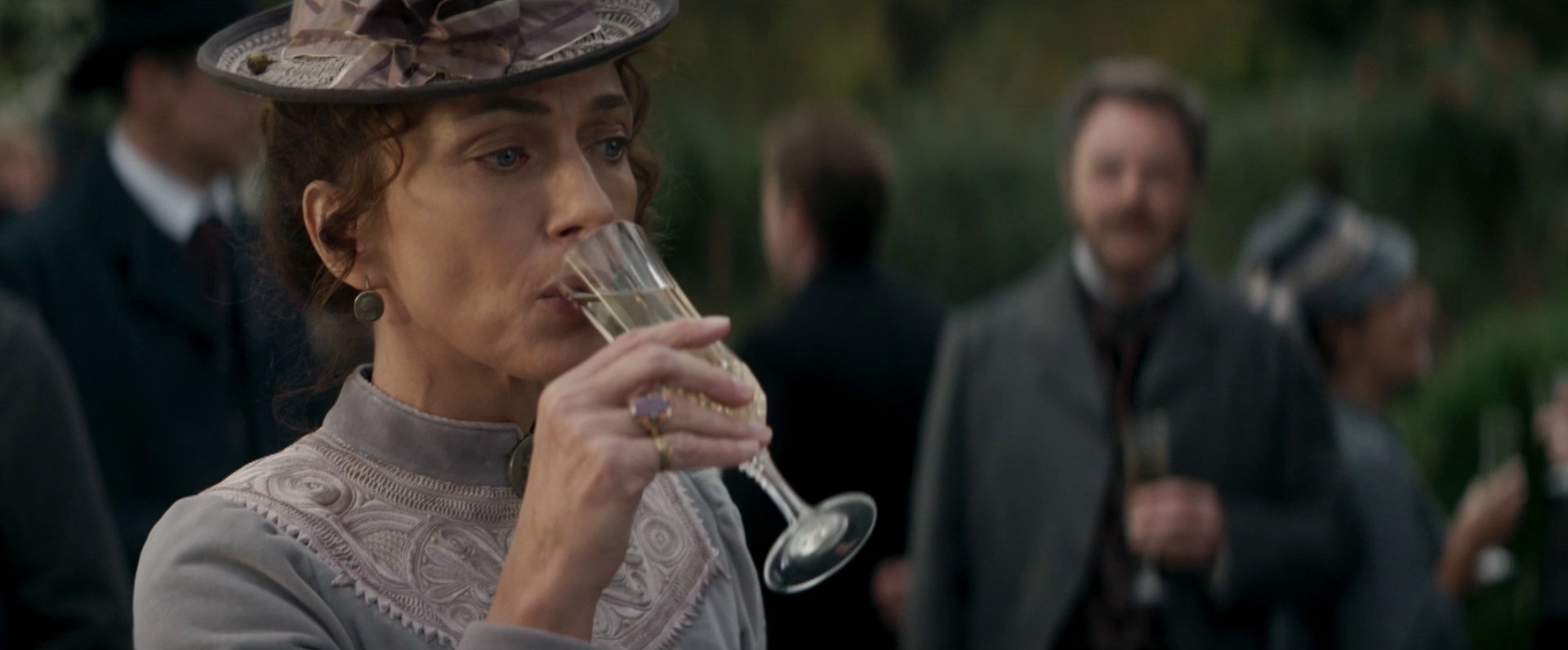 Épisode 6 (2021) —  shot,  lighting