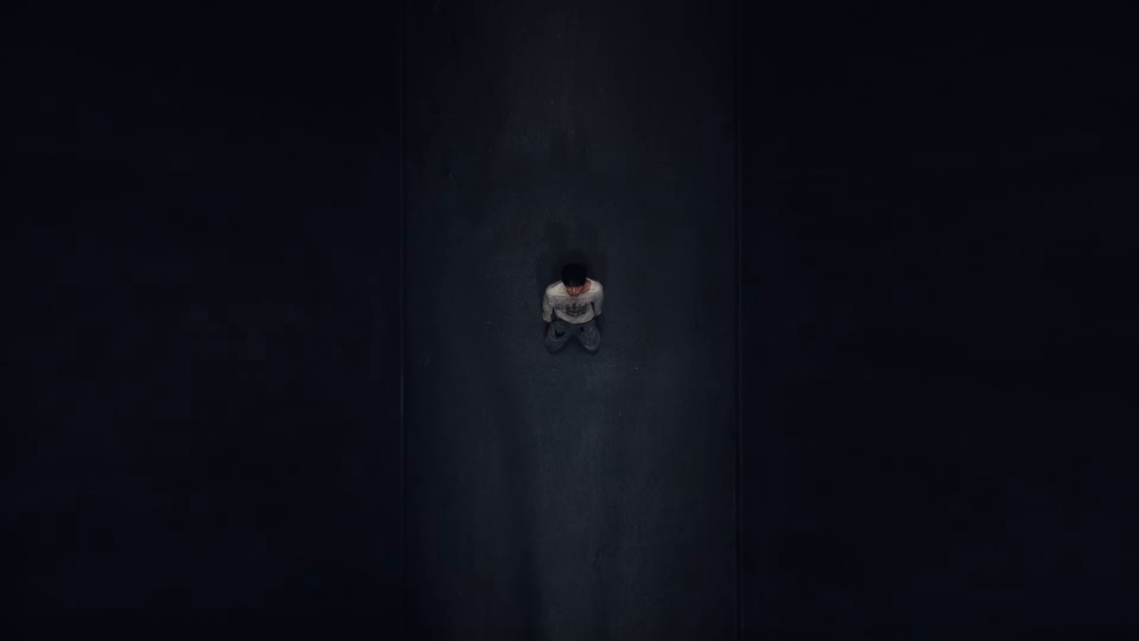 baby blue (2025) —  shot,  lighting