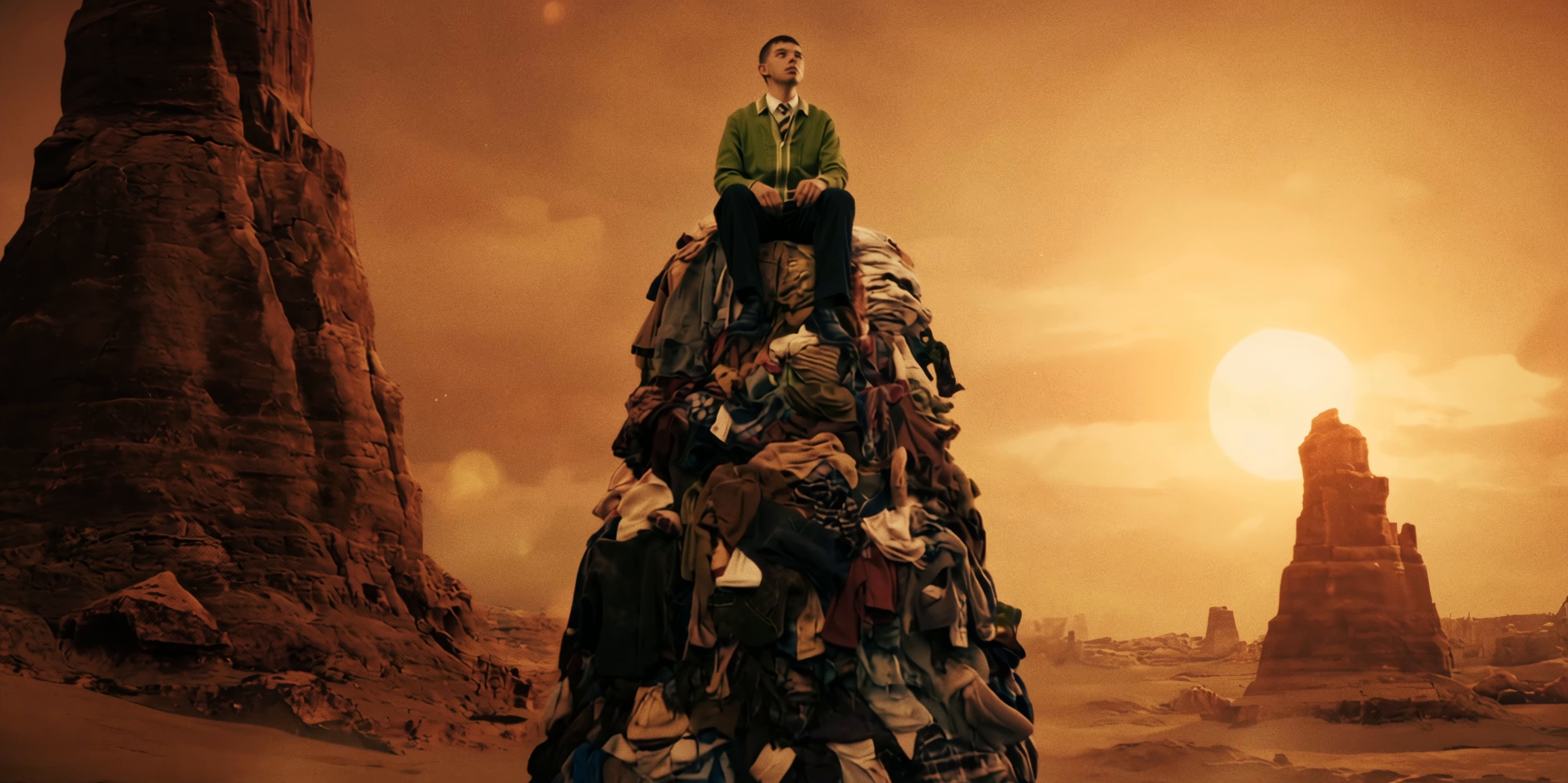 Poupée Russe (2025) —  shot,  lighting