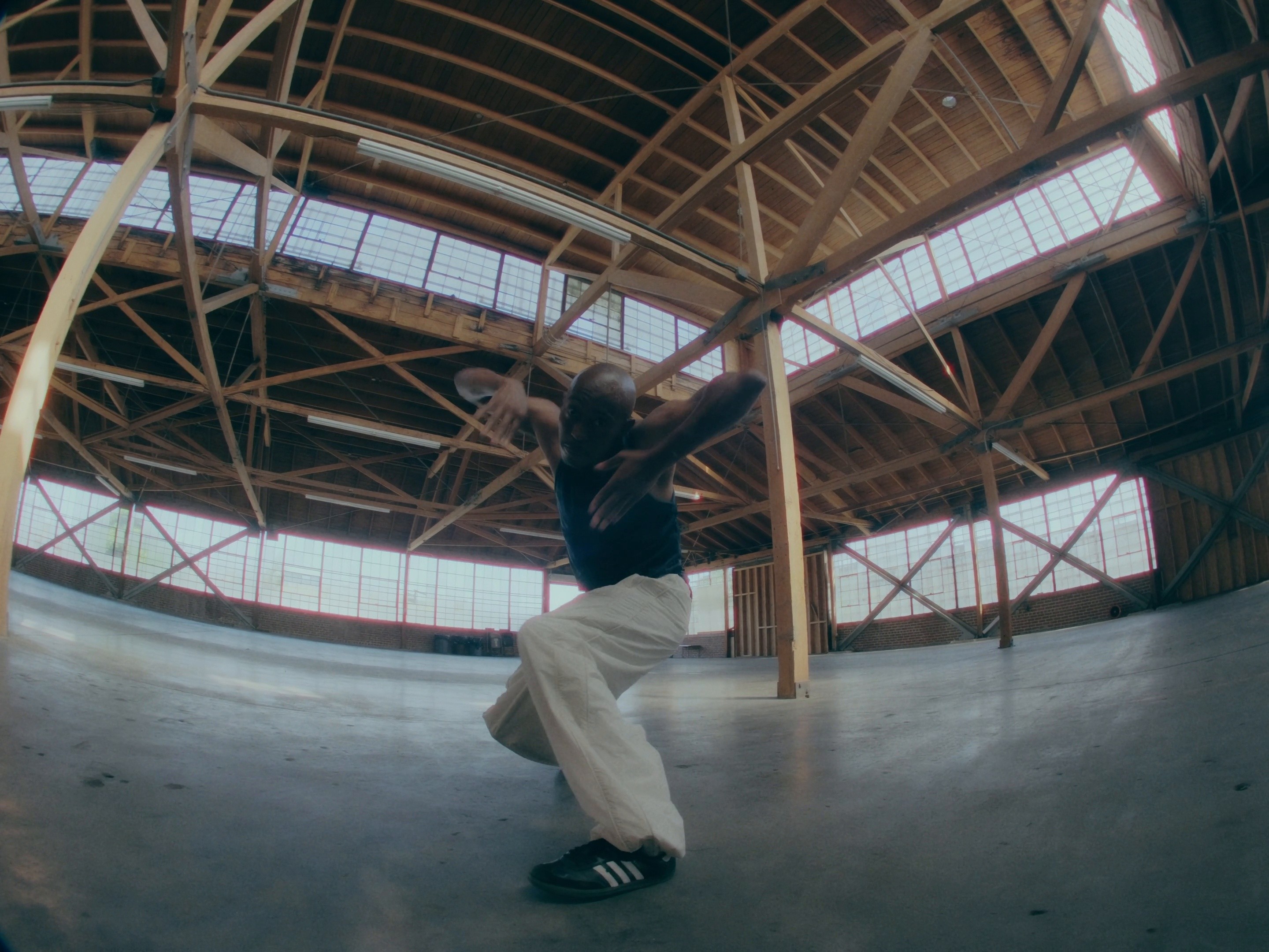 SU VOZ (2025) —  shot,  lighting