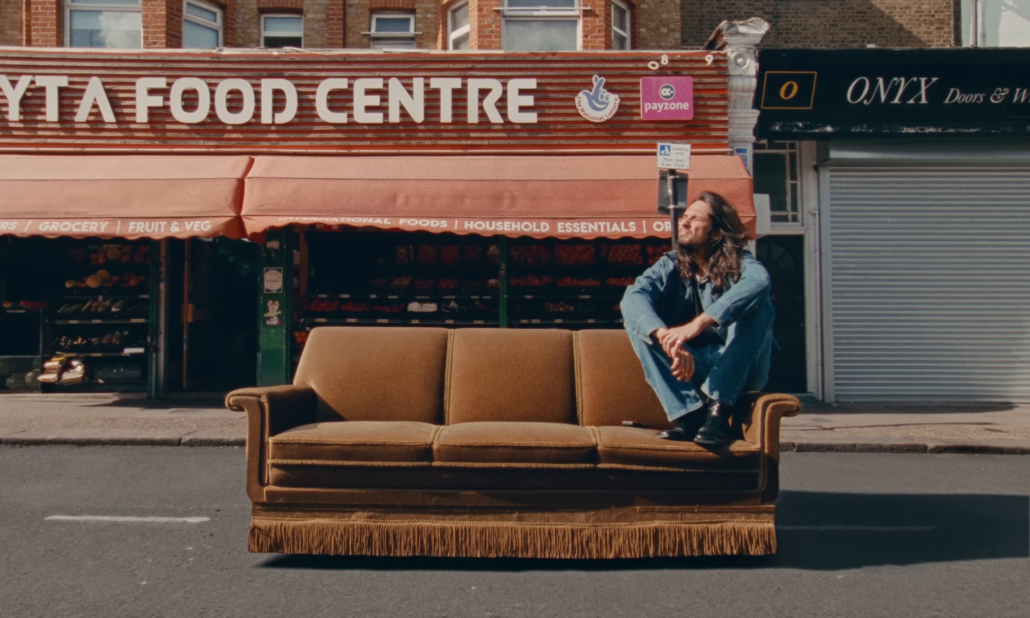 The Sofa (2025) —  shot,  lighting