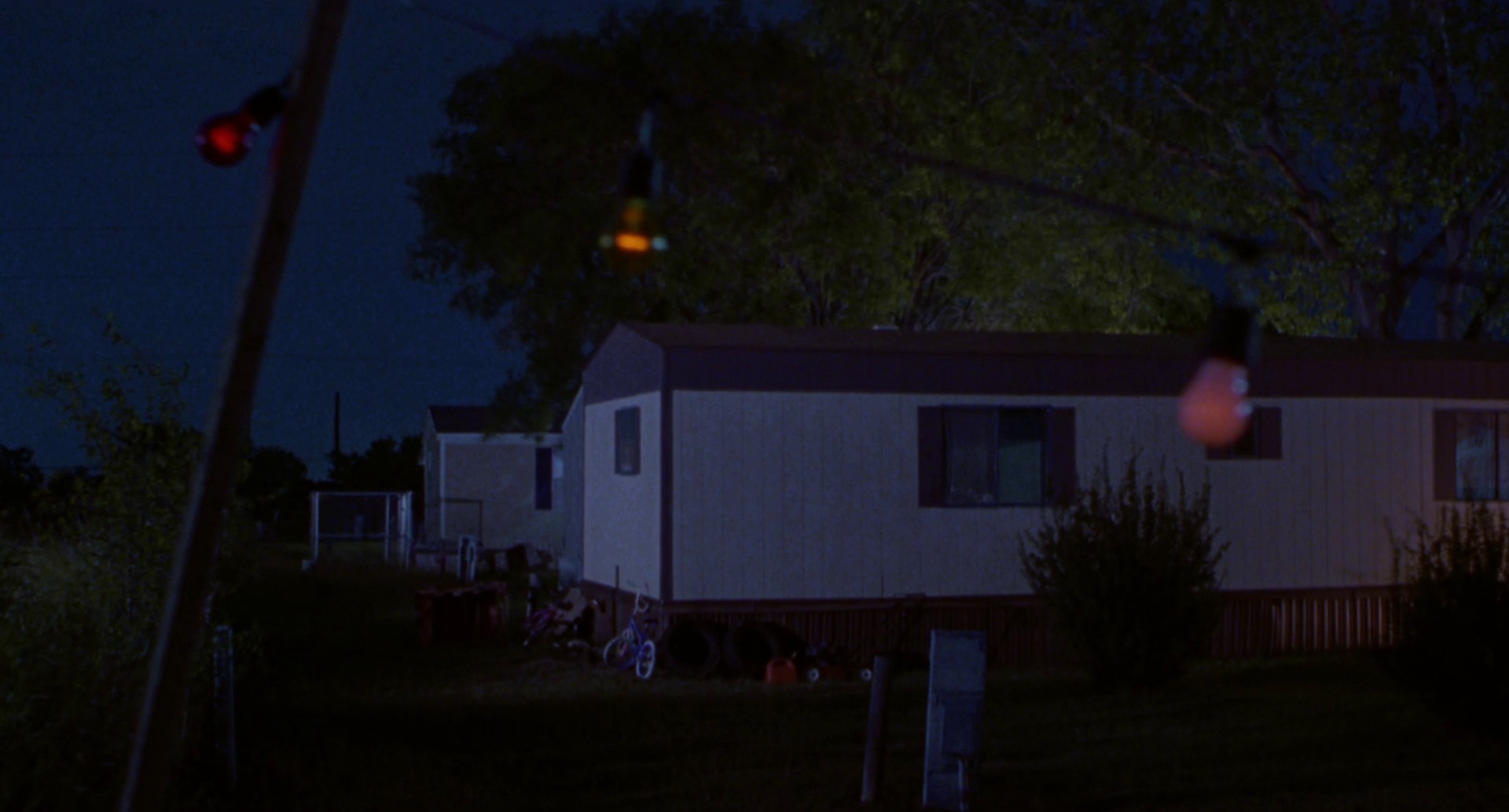 Boys Don't Cry (2000) —  shot,  lighting