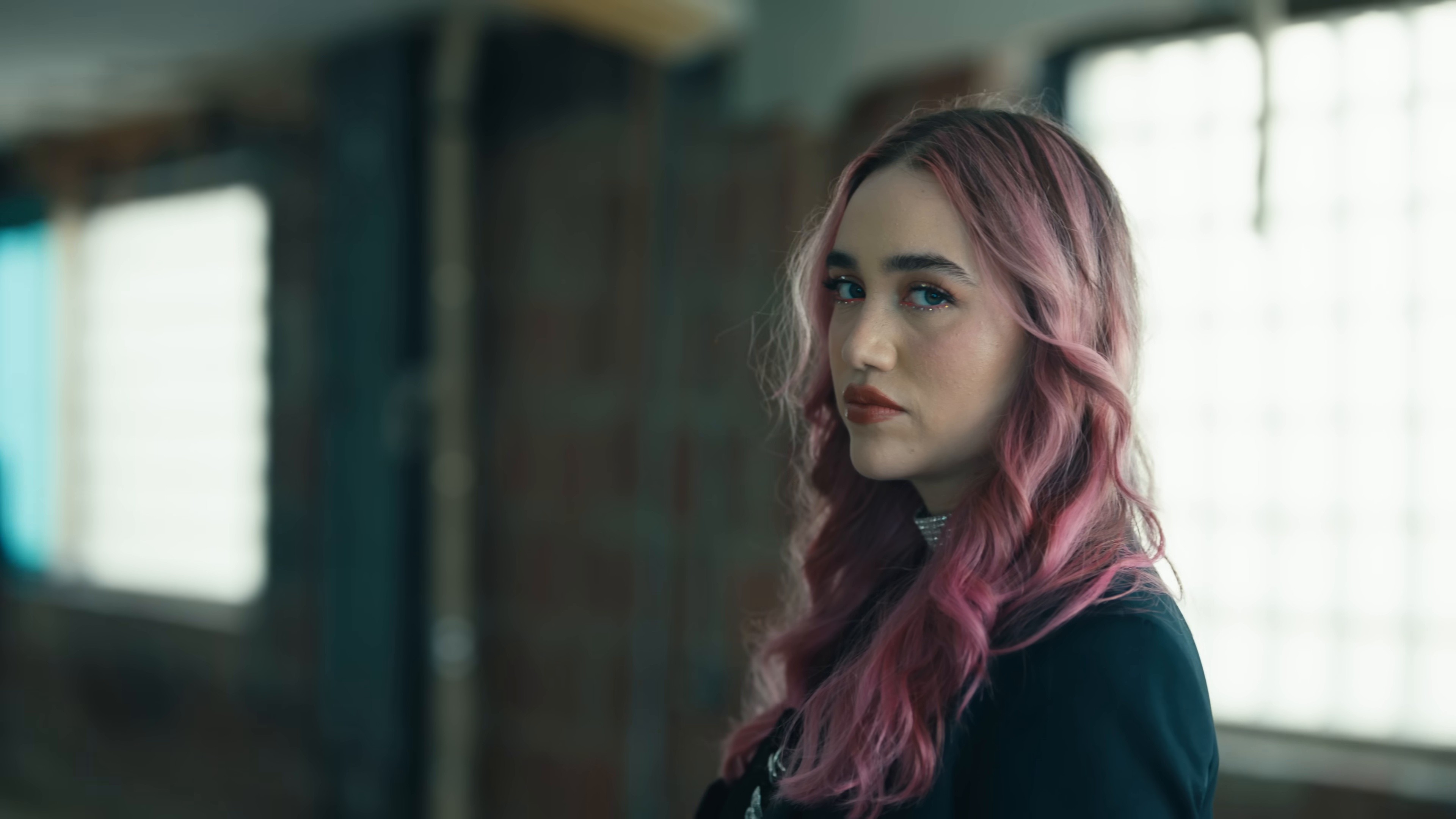 ¿Cómo Pasó? (2024) —  shot,  lighting