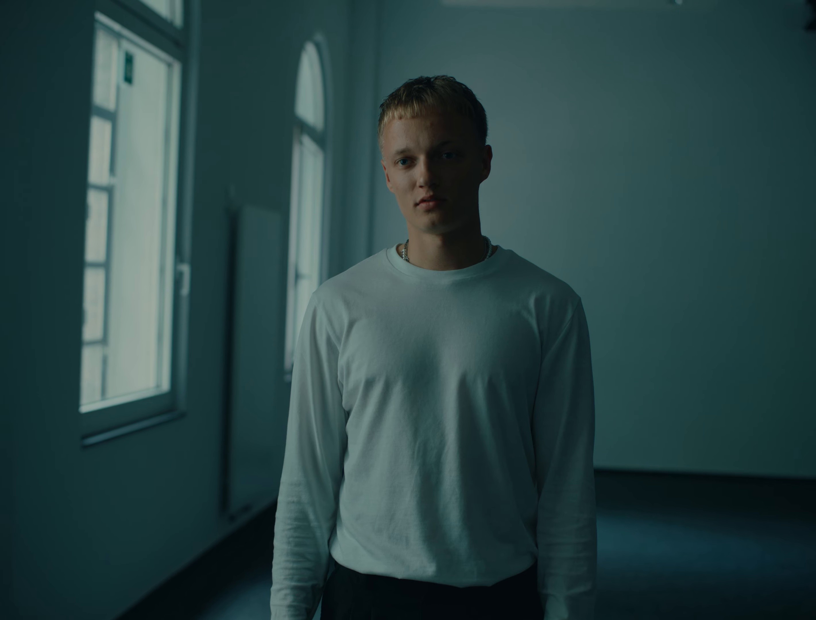 Keep My Head Underwater  (2025) —  shot,  lighting