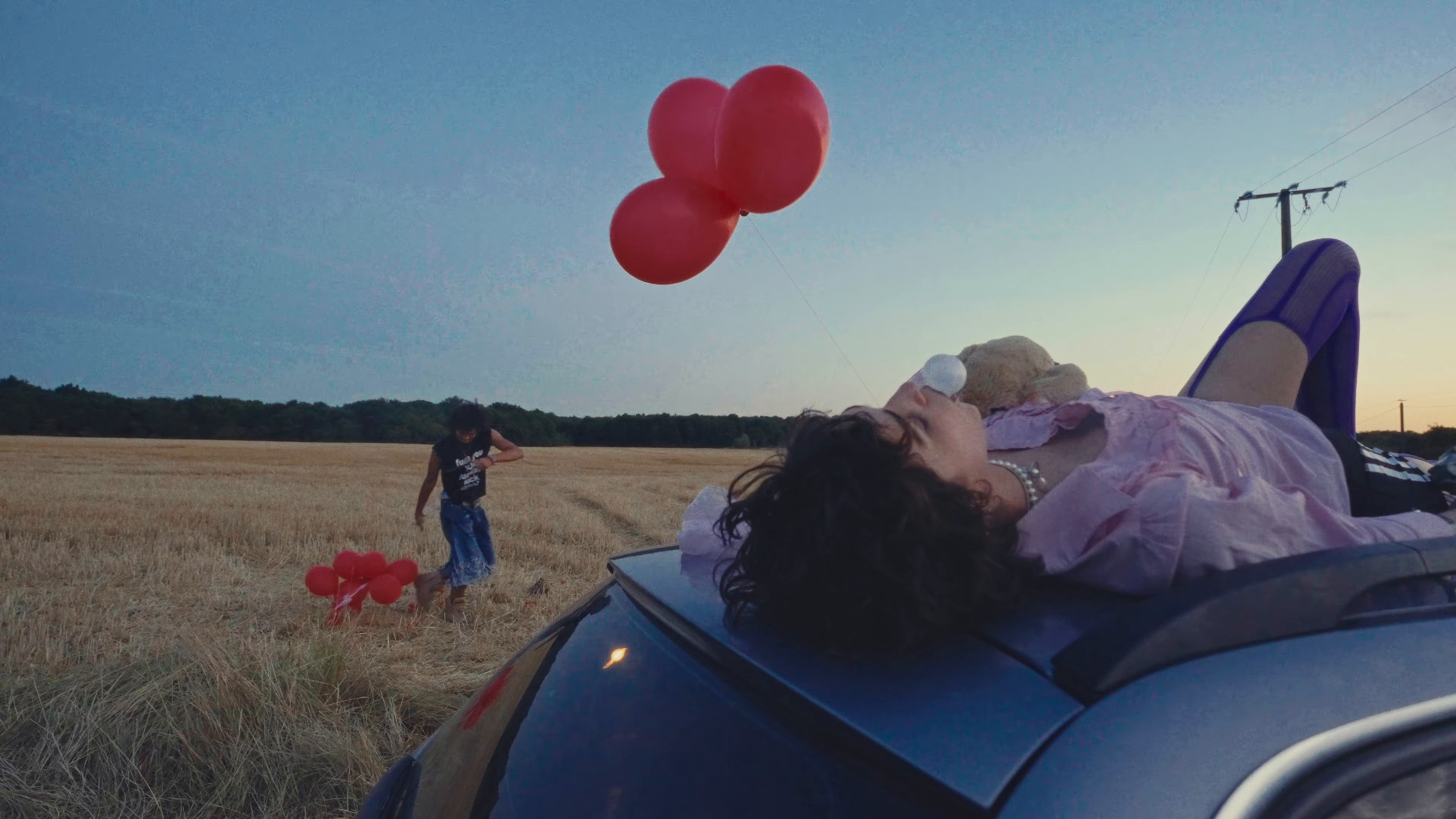 yakoi! (2025) —  shot,  lighting