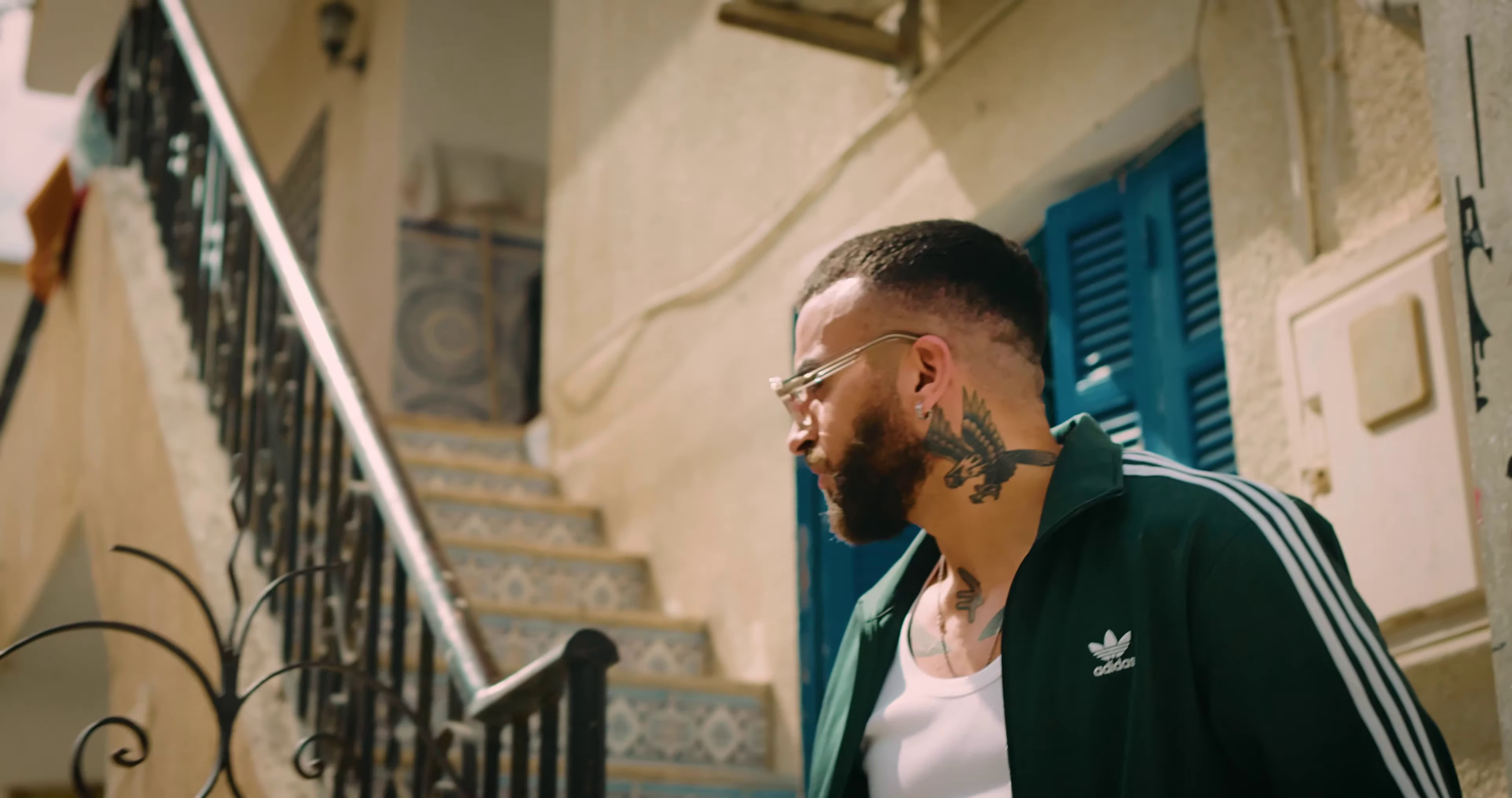 Rétina (2023) —  shot,  lighting