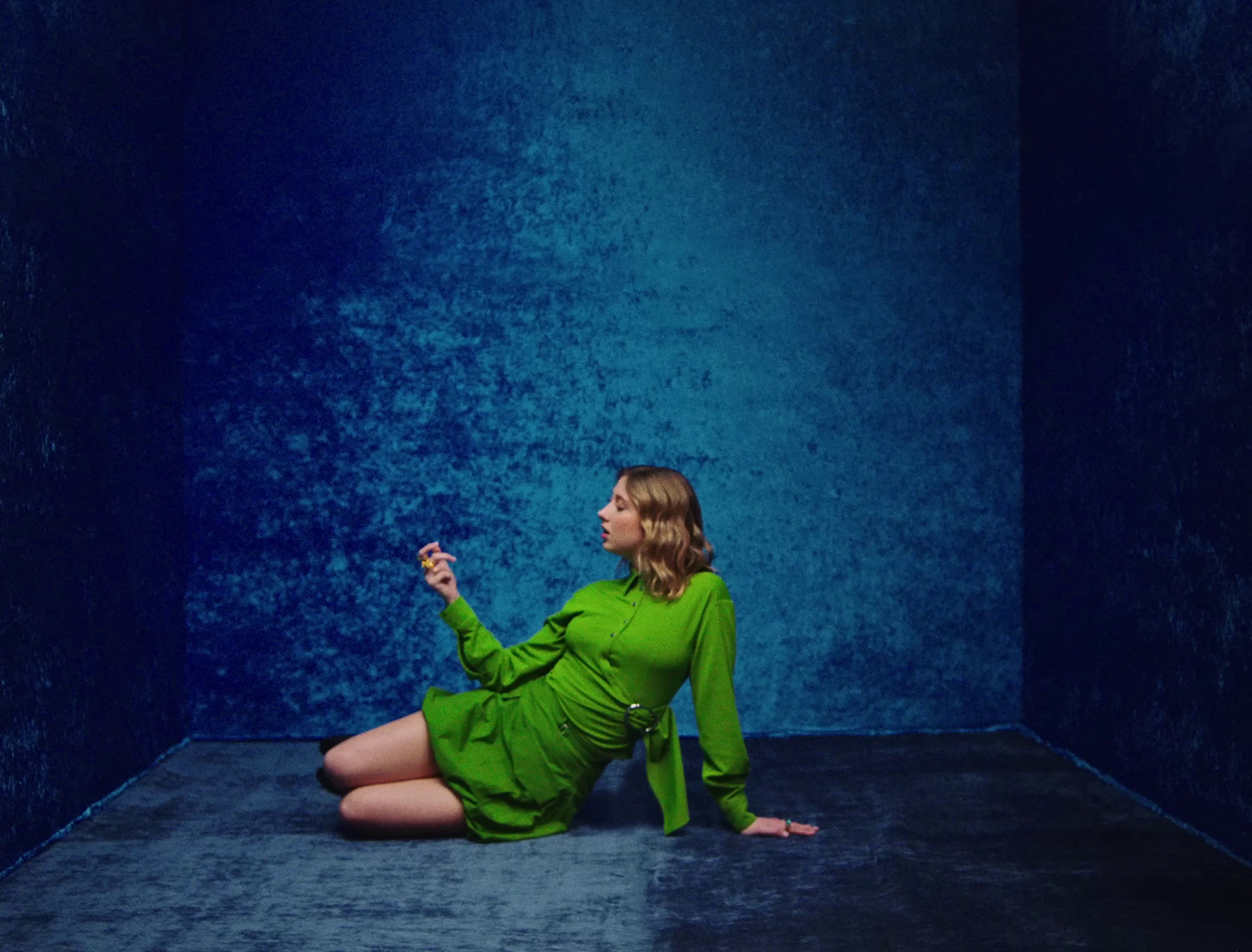 Faut que tu m'aimes (2024) —  shot,  lighting