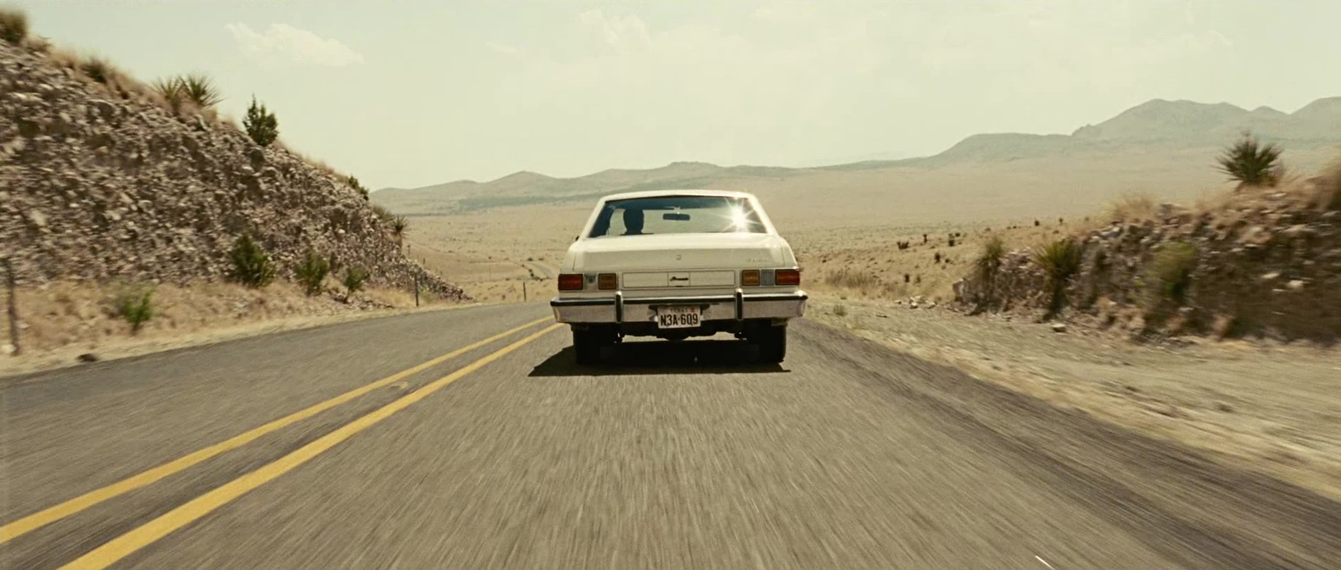 No Country for Old Men (2007) —  shot,  lighting