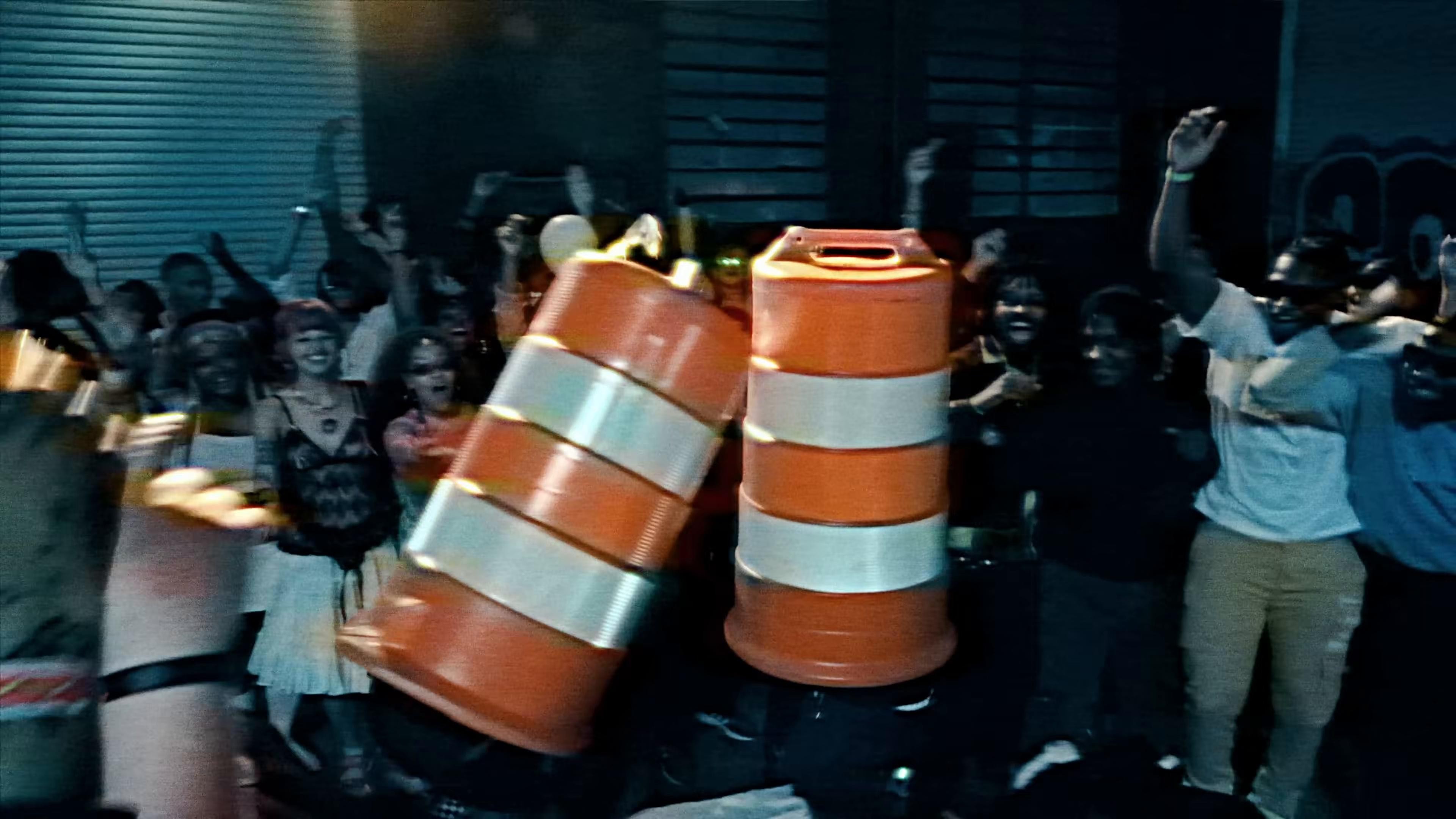 LIGHT AGAIN! (2024) —  shot,  lighting