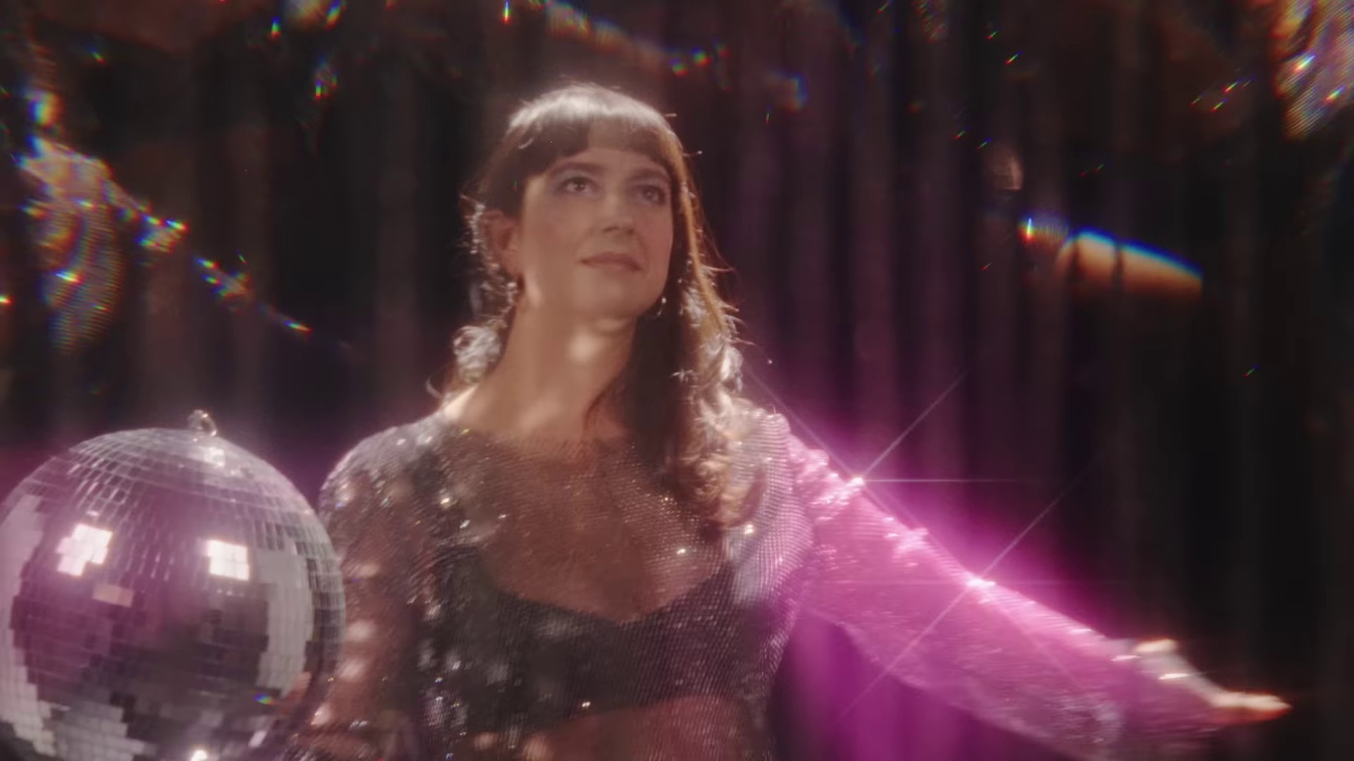 La Bomba (2024) —  shot,  lighting