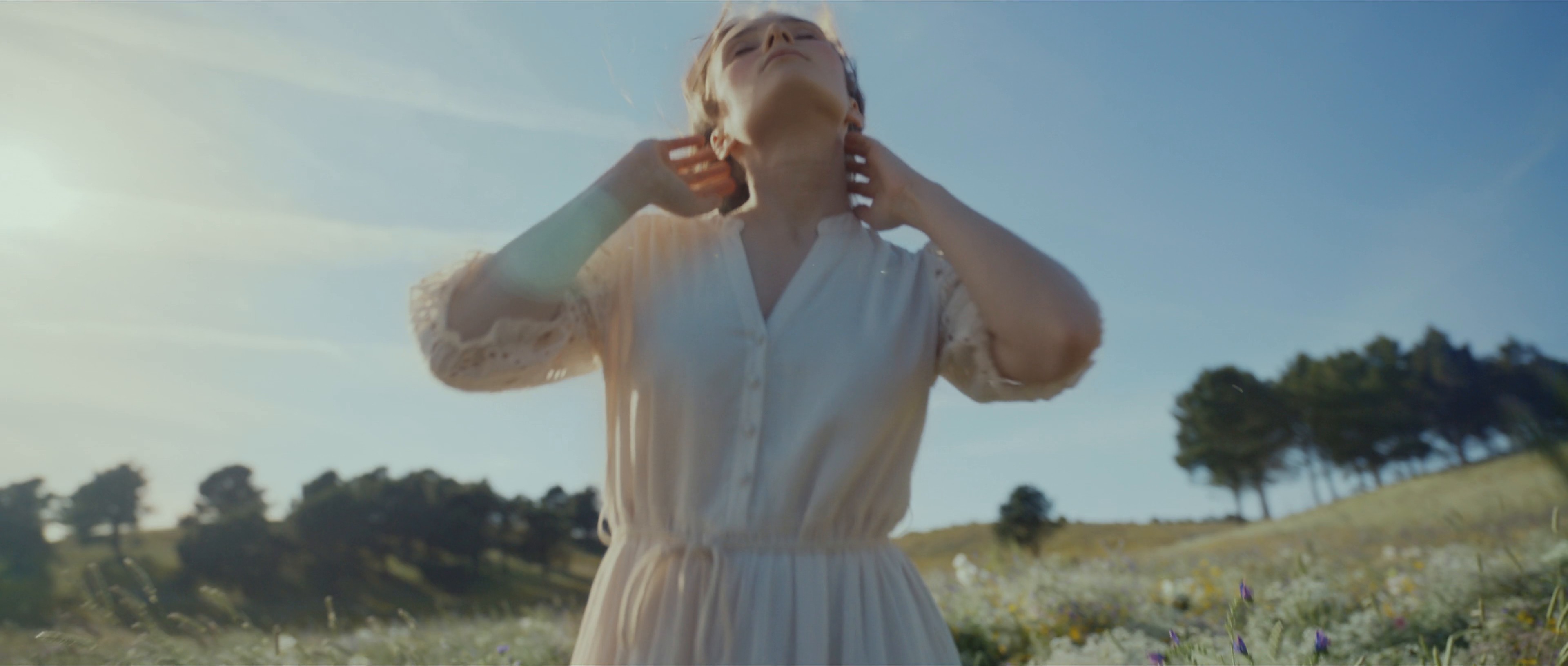 ELIZABETH ARDEN | Find Your Moment (2024) —  shot,  lighting