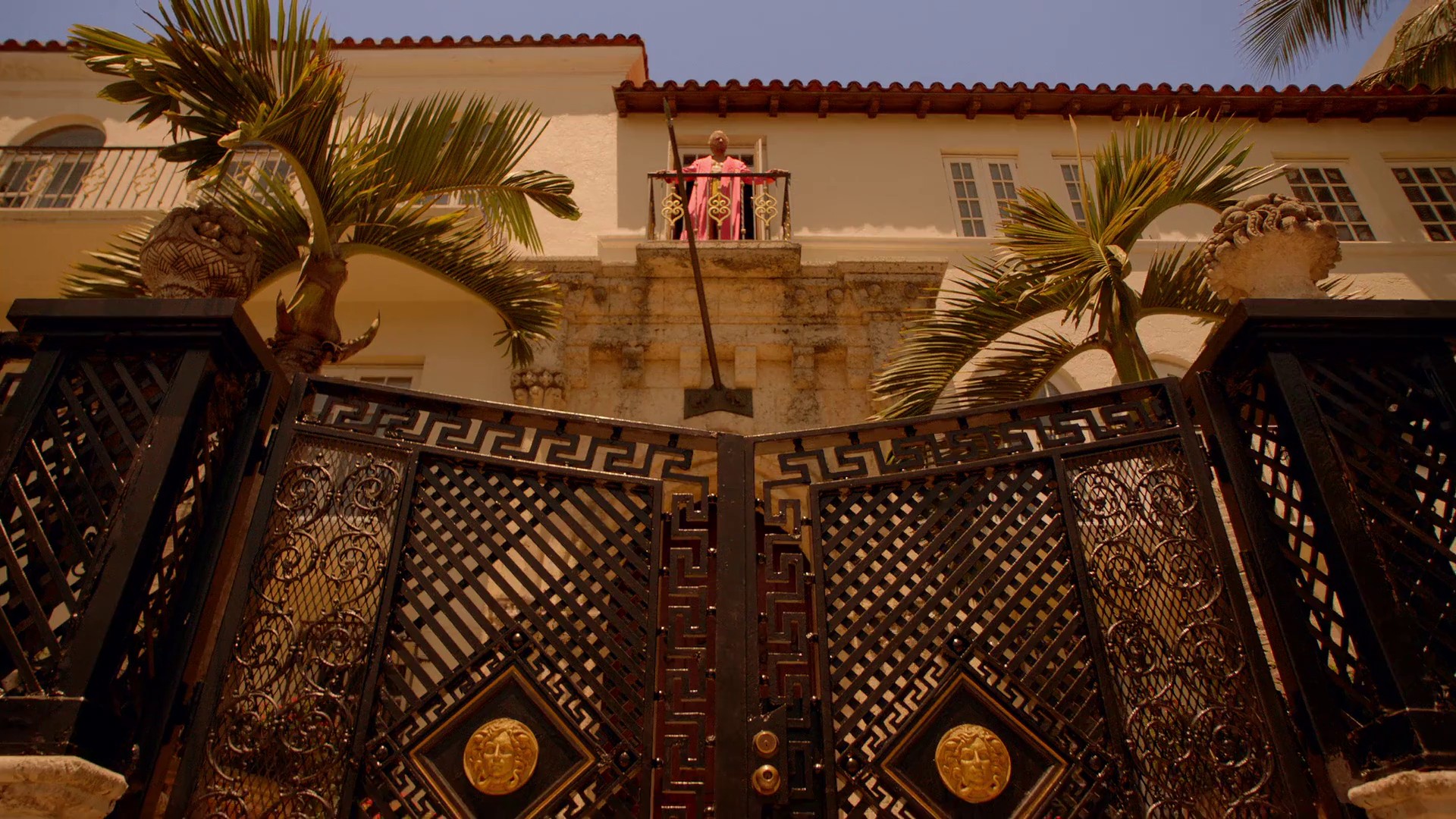 The Man Who Would Be Vogue (2018) —  shot,  lighting