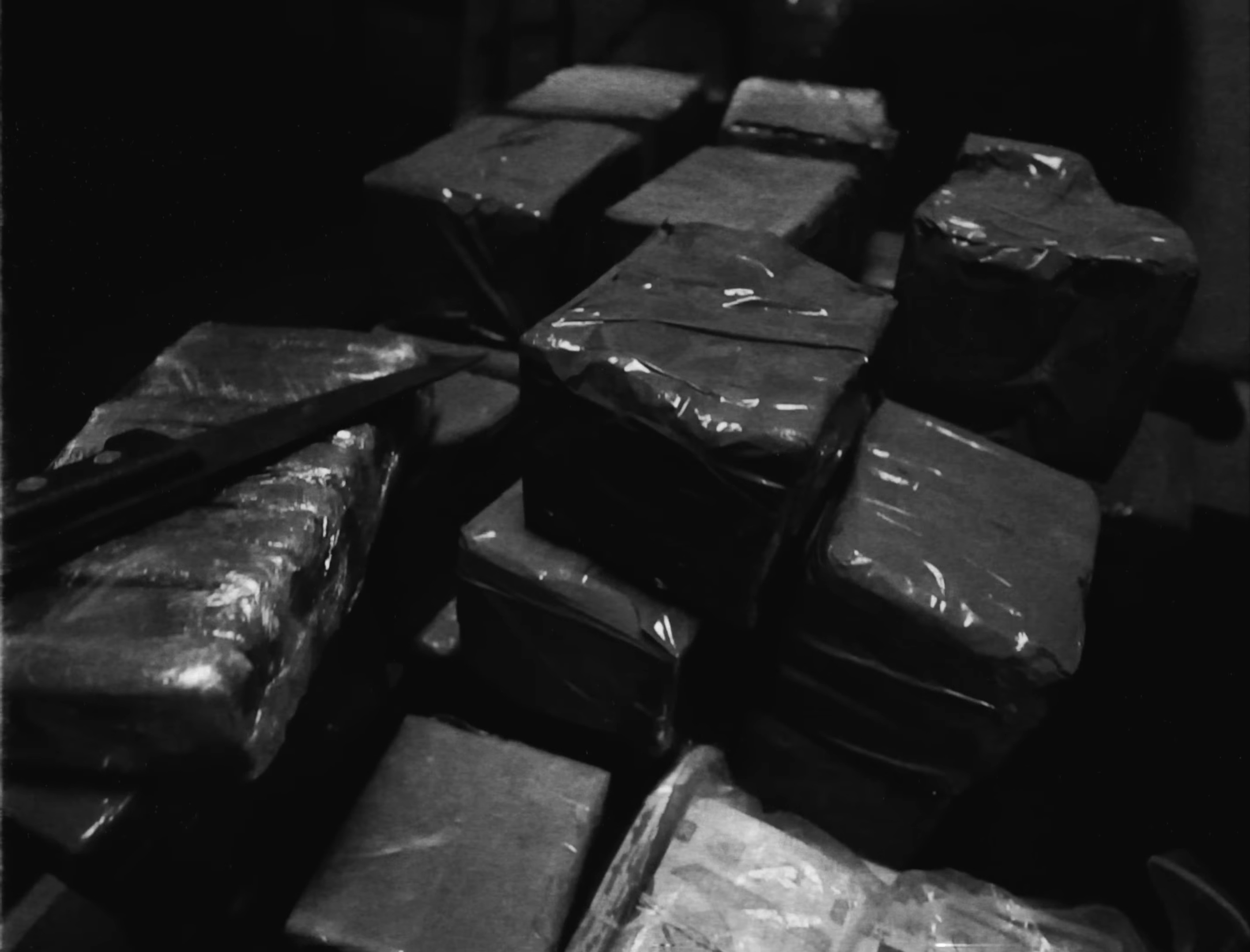 LOSSA (2023) —  shot,  lighting