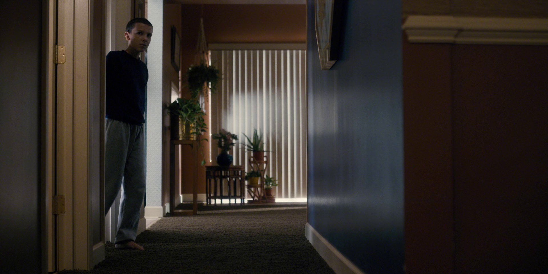 Chapter Three: Holly, Jolly (2016) —  shot,  lighting