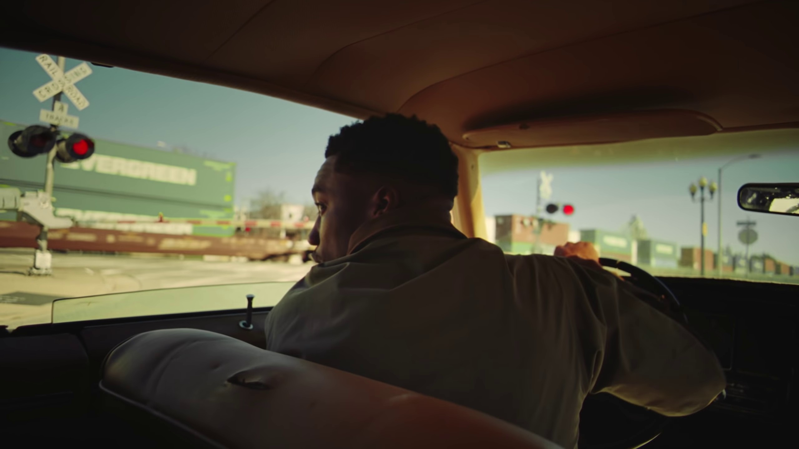 Heartbreak Anniversary  (2021) —  shot,  lighting