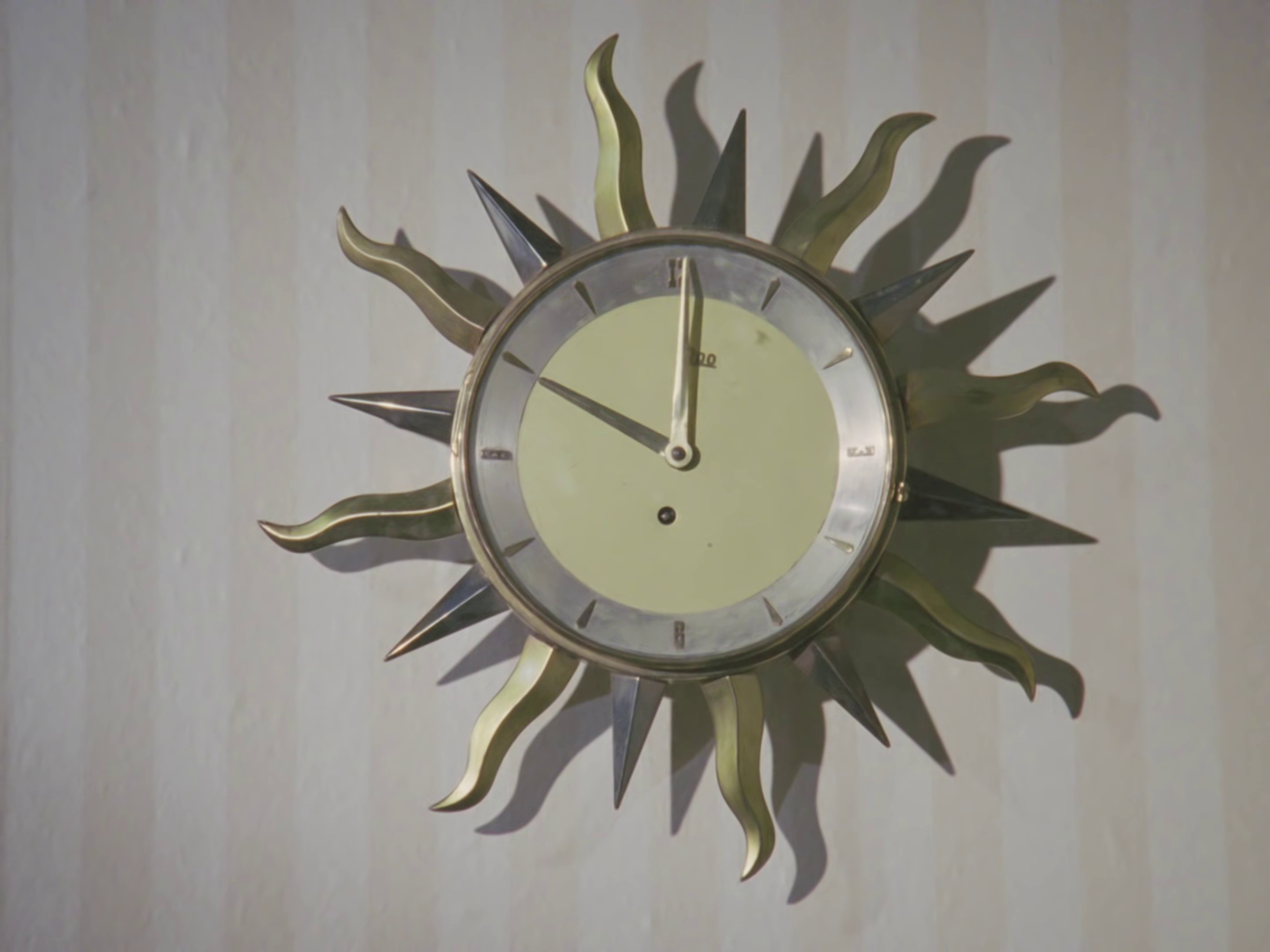 Beethoven (I Love to Listen To) (1987) —  shot,  lighting