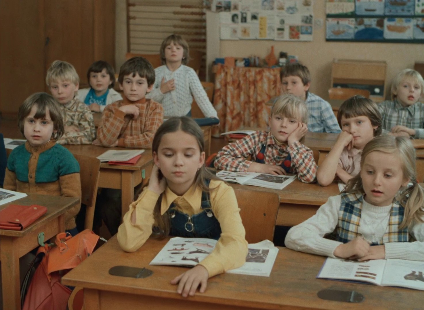 The Snowdrop Festivities (1984) —  shot,  lighting