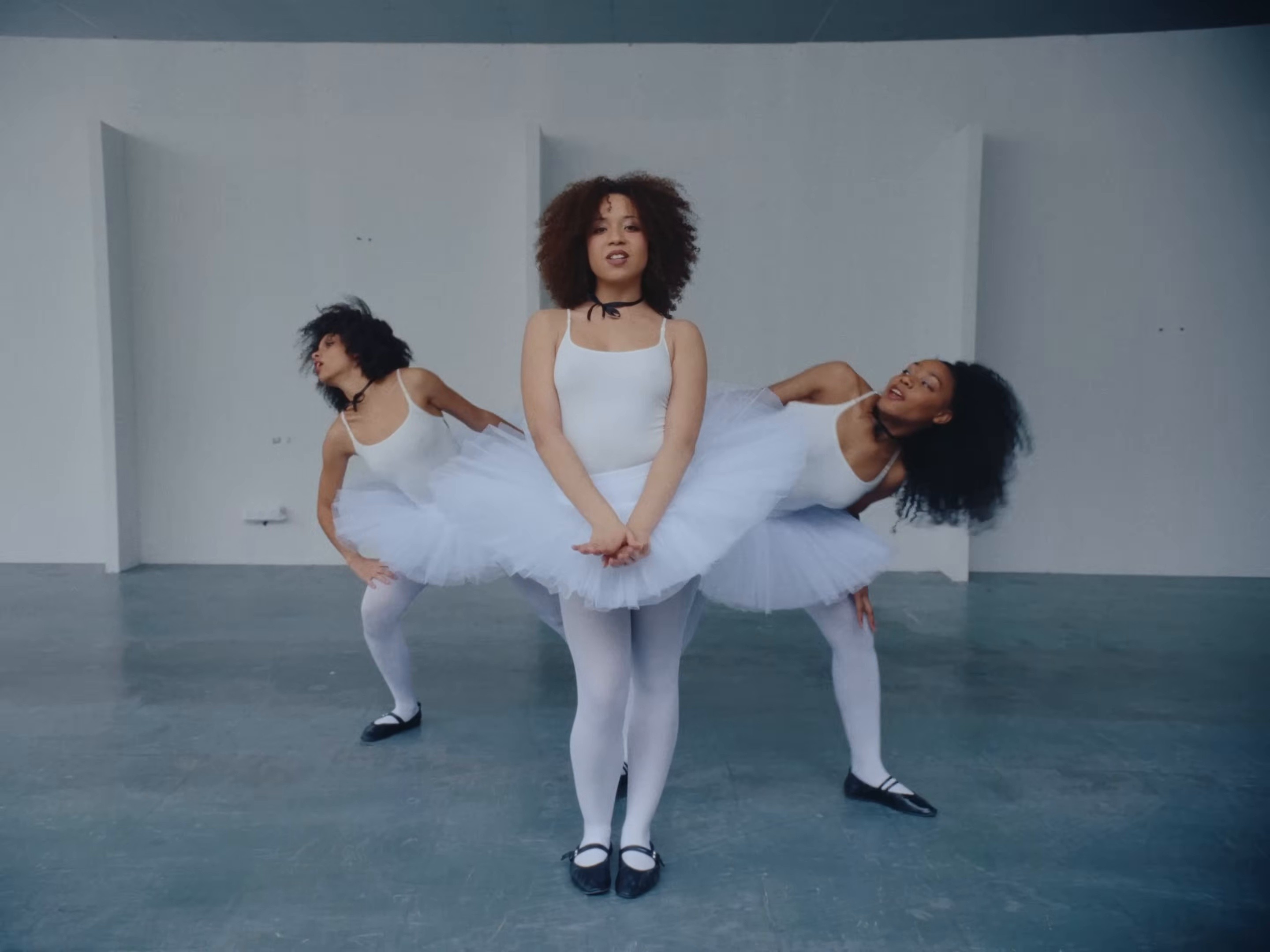 Princesse chaos (2025) —  shot,  lighting