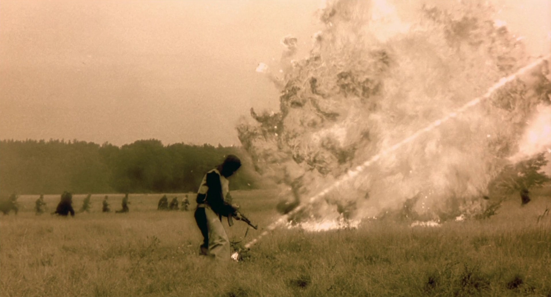 Avalon (2001) —  shot,  lighting