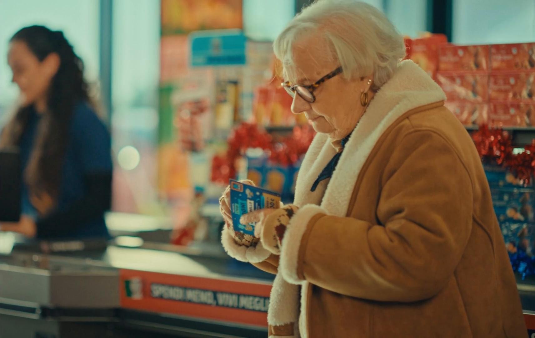 ALDI - Natale Egoista TVC (2024) —  shot,  lighting