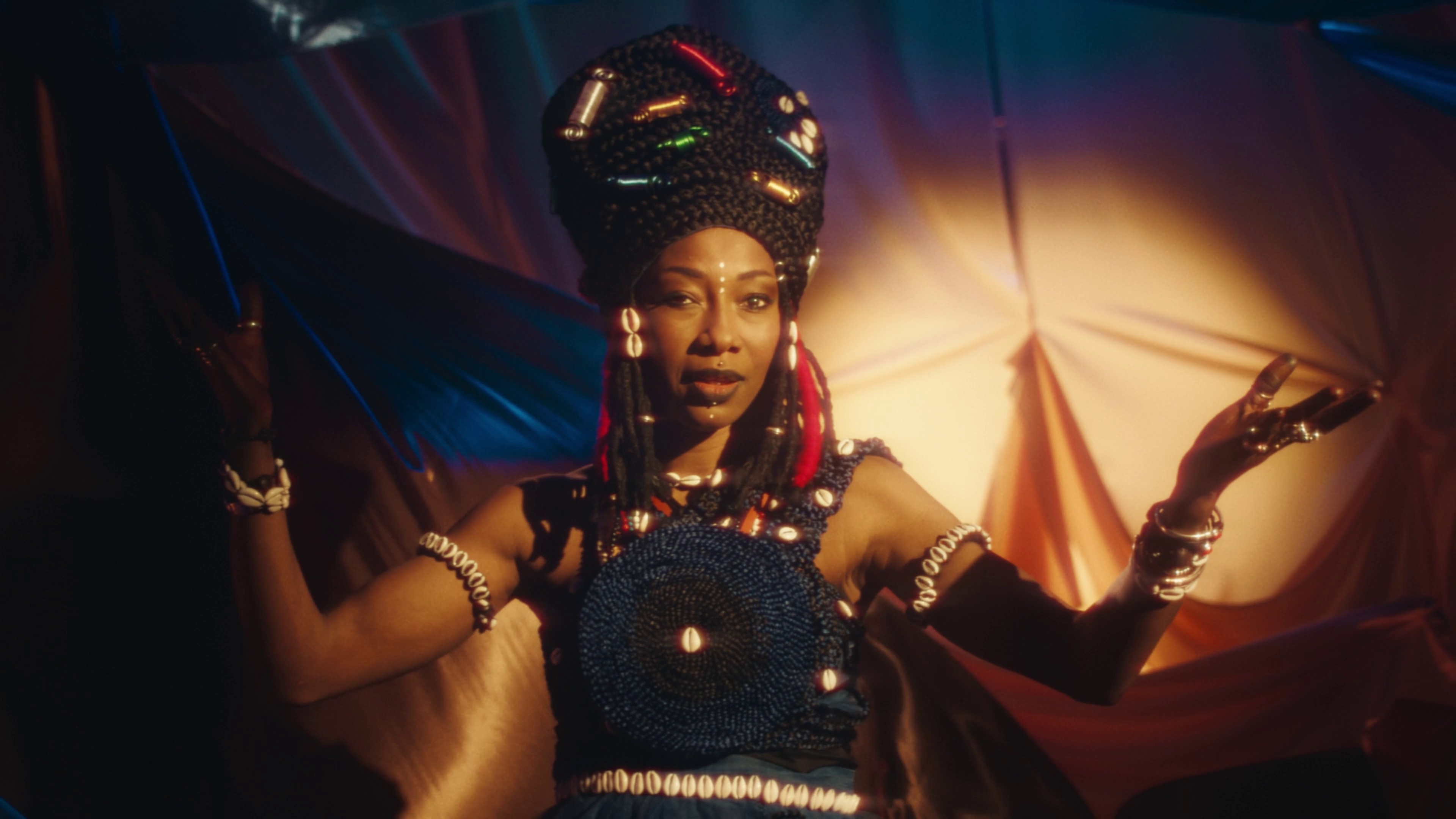 MASSA DEN (2023) —  shot,  lighting