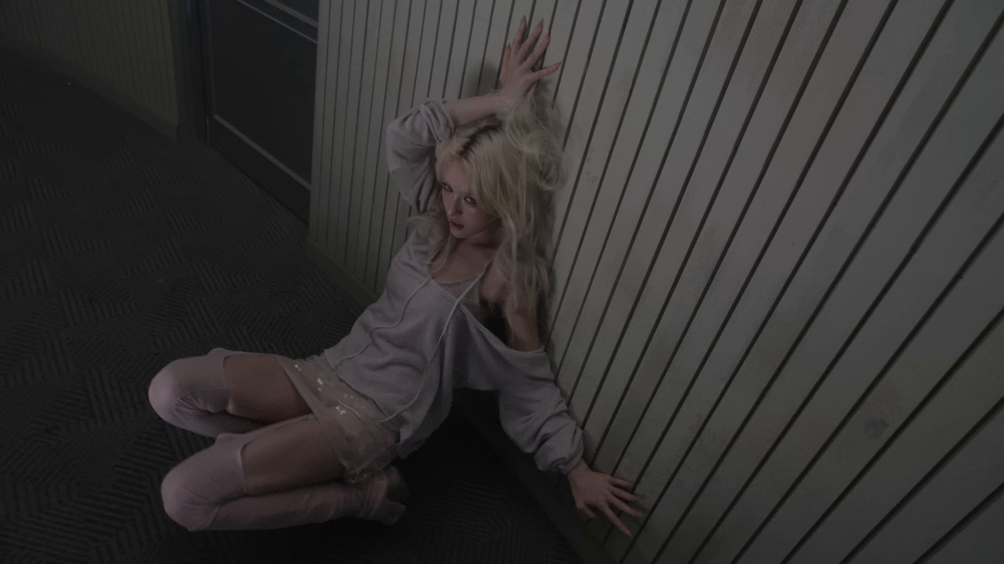 CLOSER (2025) —  shot,  lighting