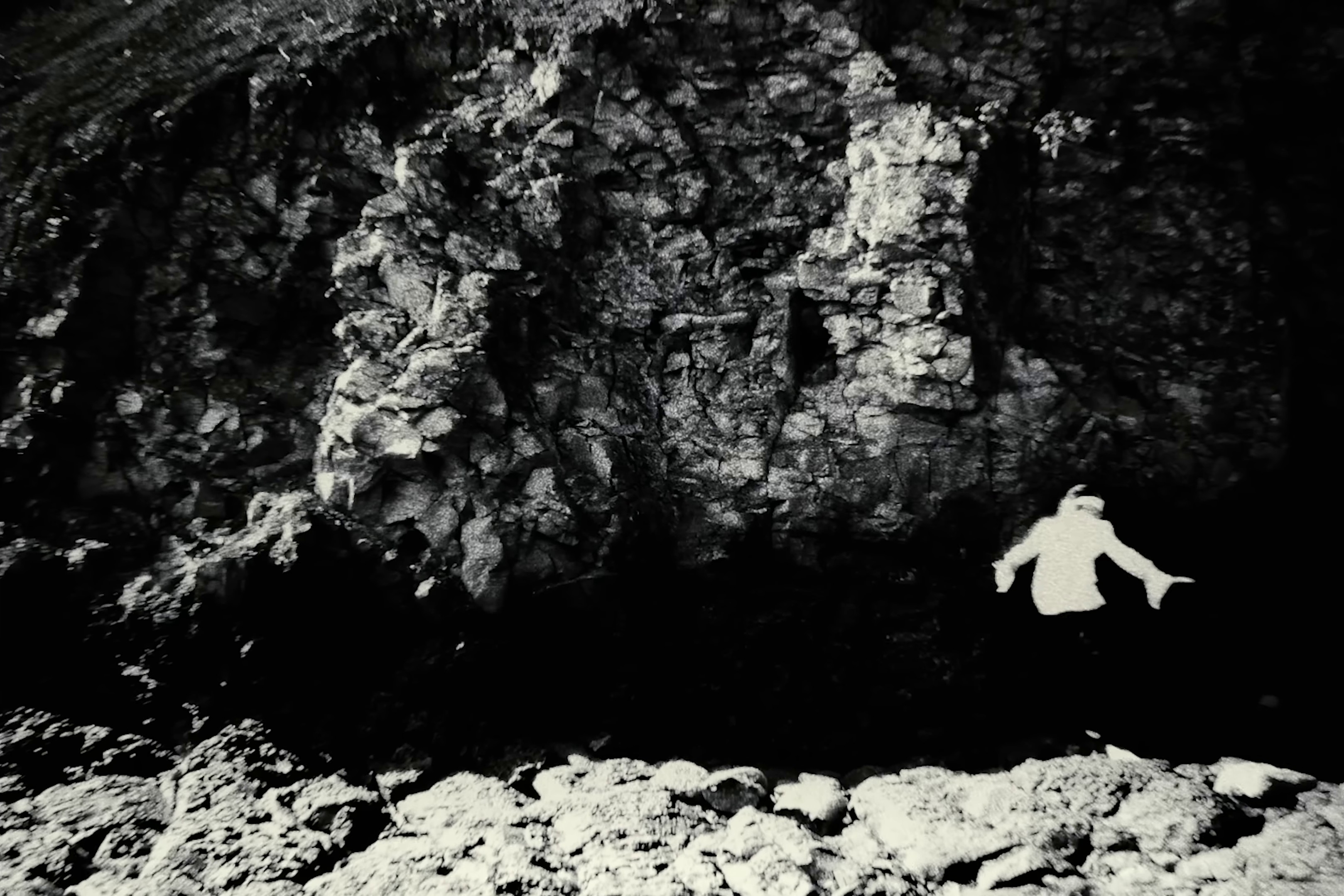 Hounds (2022) —  shot,  lighting