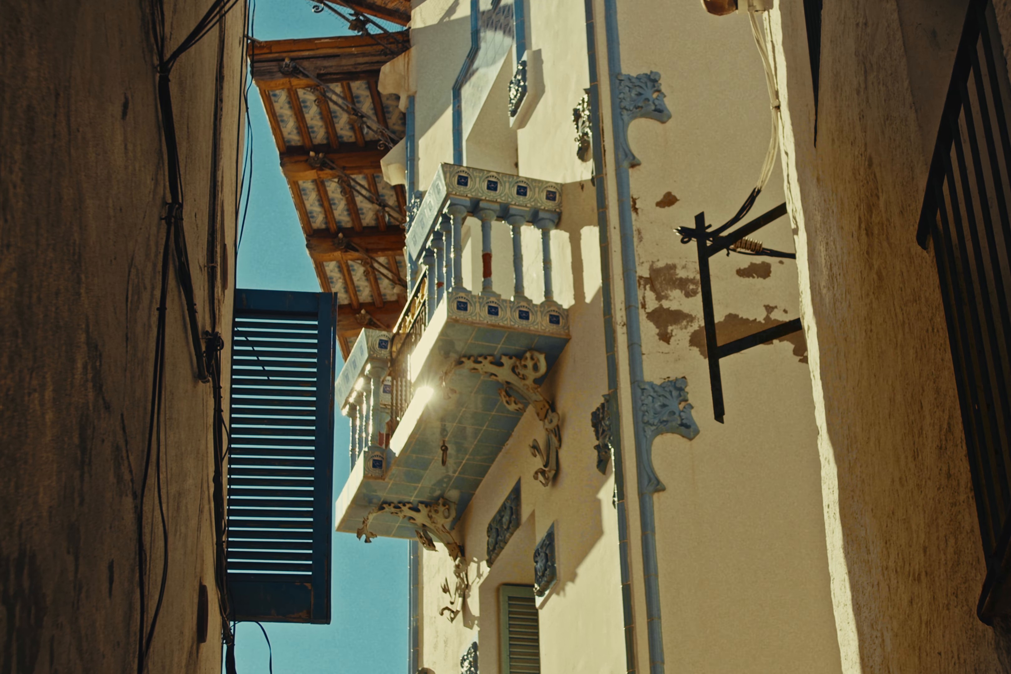 Cadaqués (2024) —  shot,  lighting