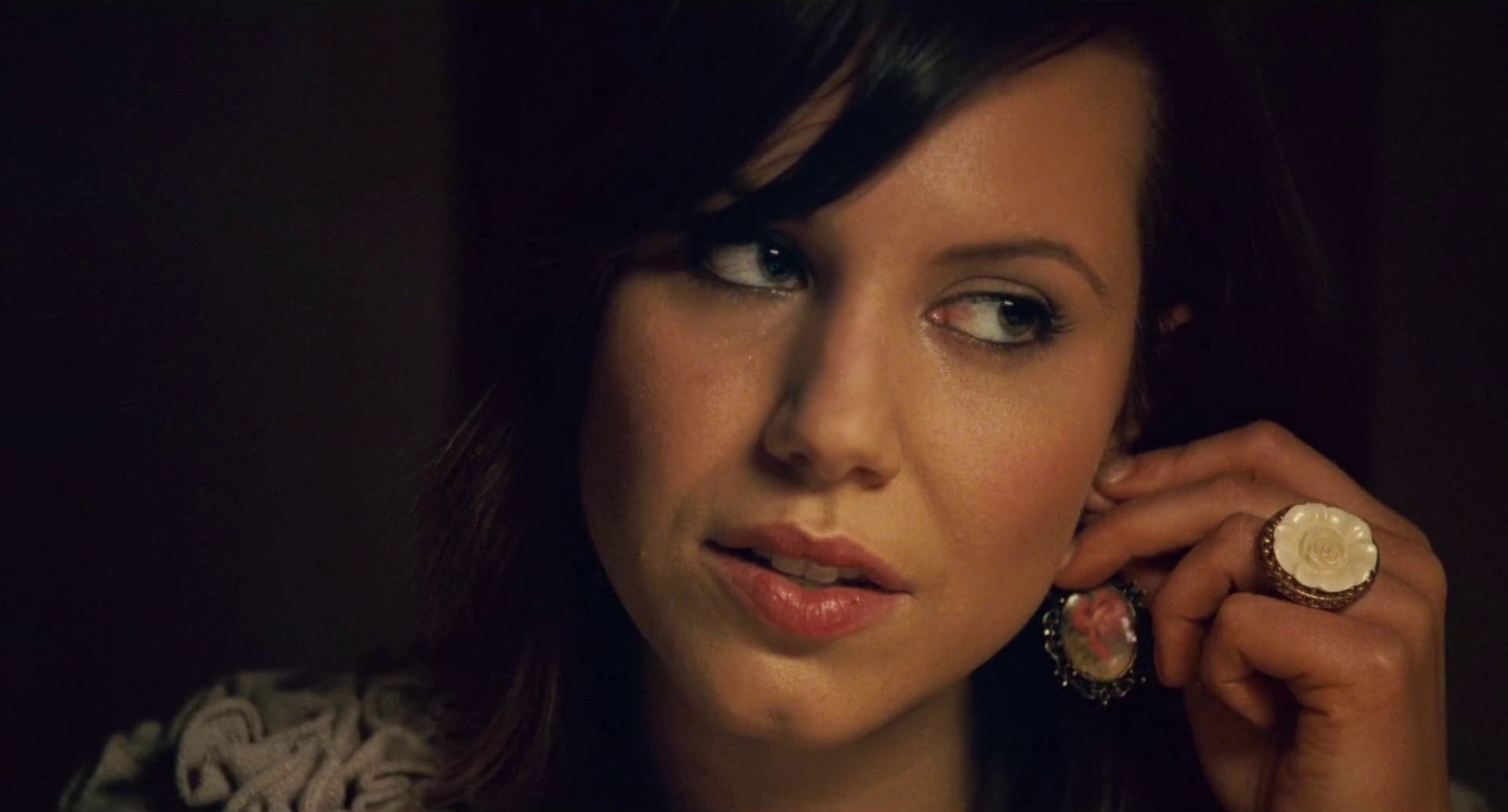 Heartbeats (2010) —  shot,  lighting