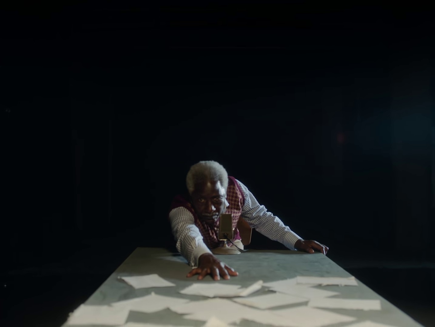 I Love You, I Hate You  (2021) —  shot,  lighting