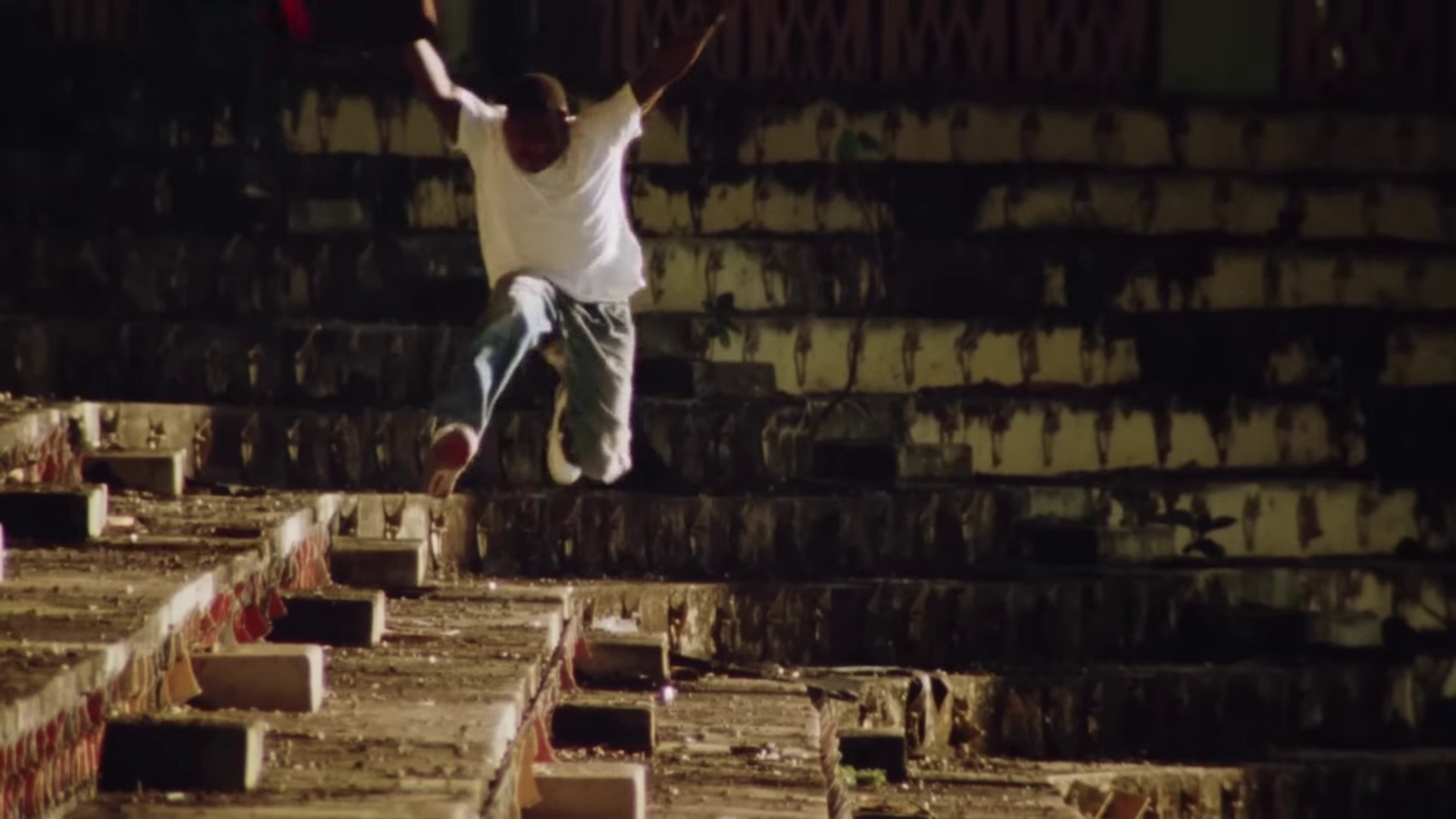 HOLIDAY (2022) —  shot,  lighting