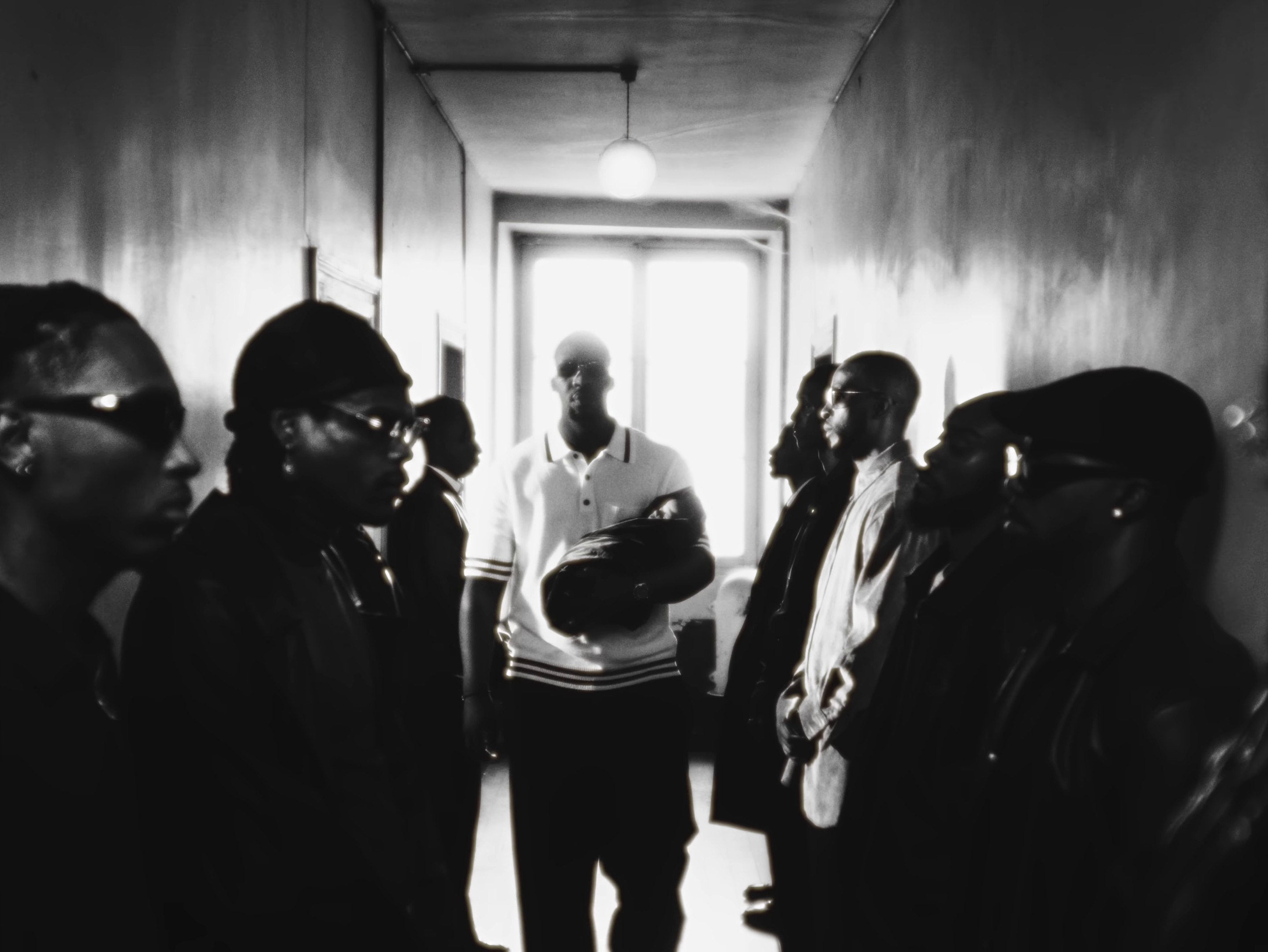 MERCI (2024) —  shot,  lighting