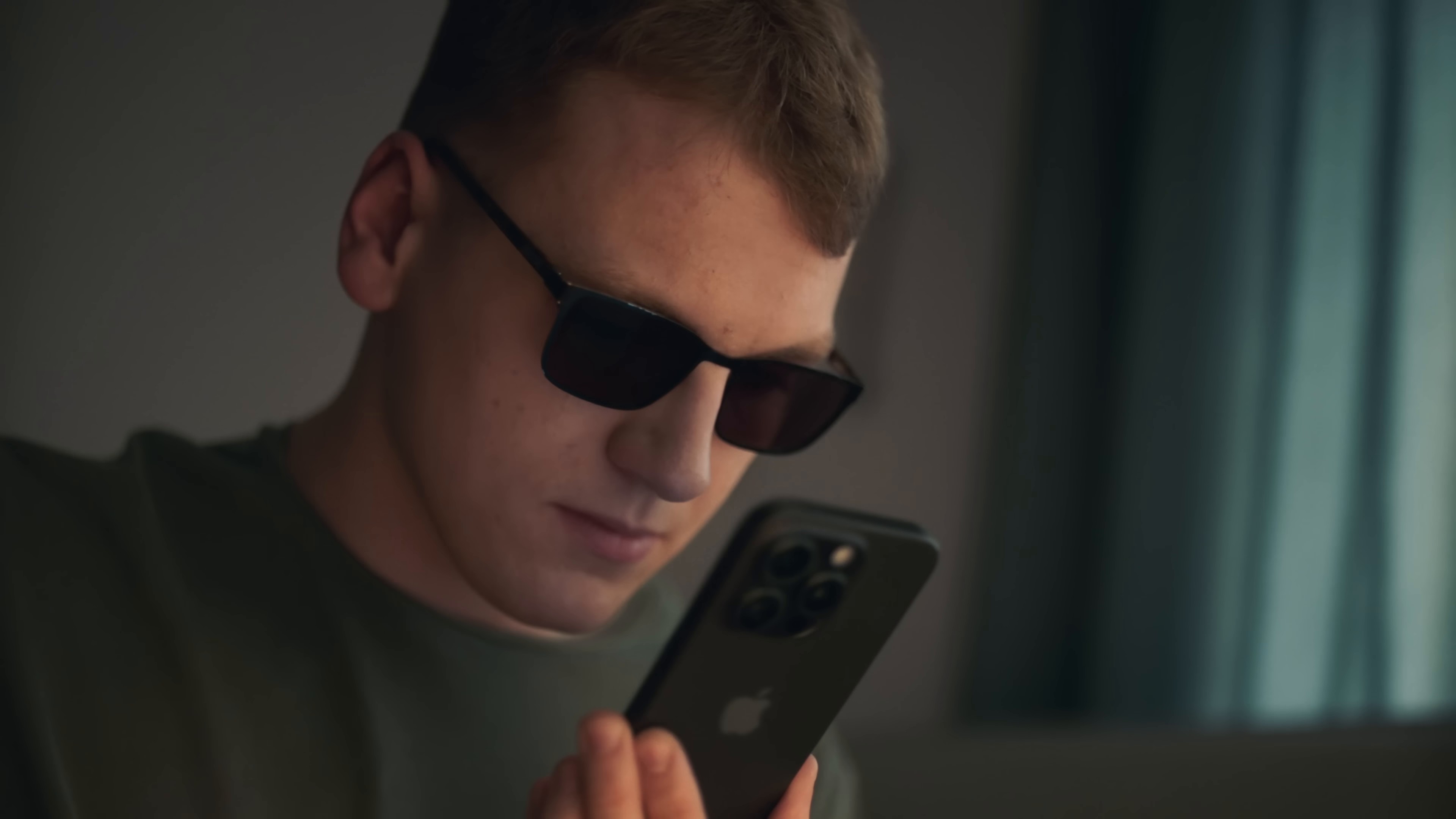 The Relay | Apple (2024) —  shot,  lighting