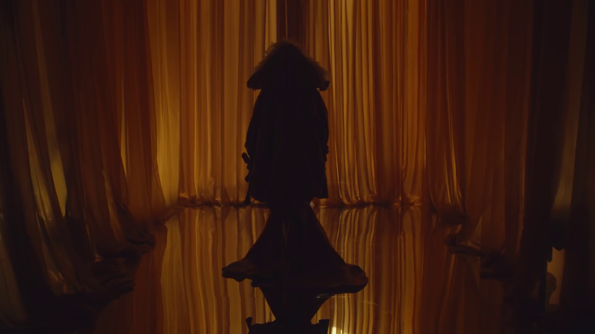 cellophane (2019) —  shot,  lighting