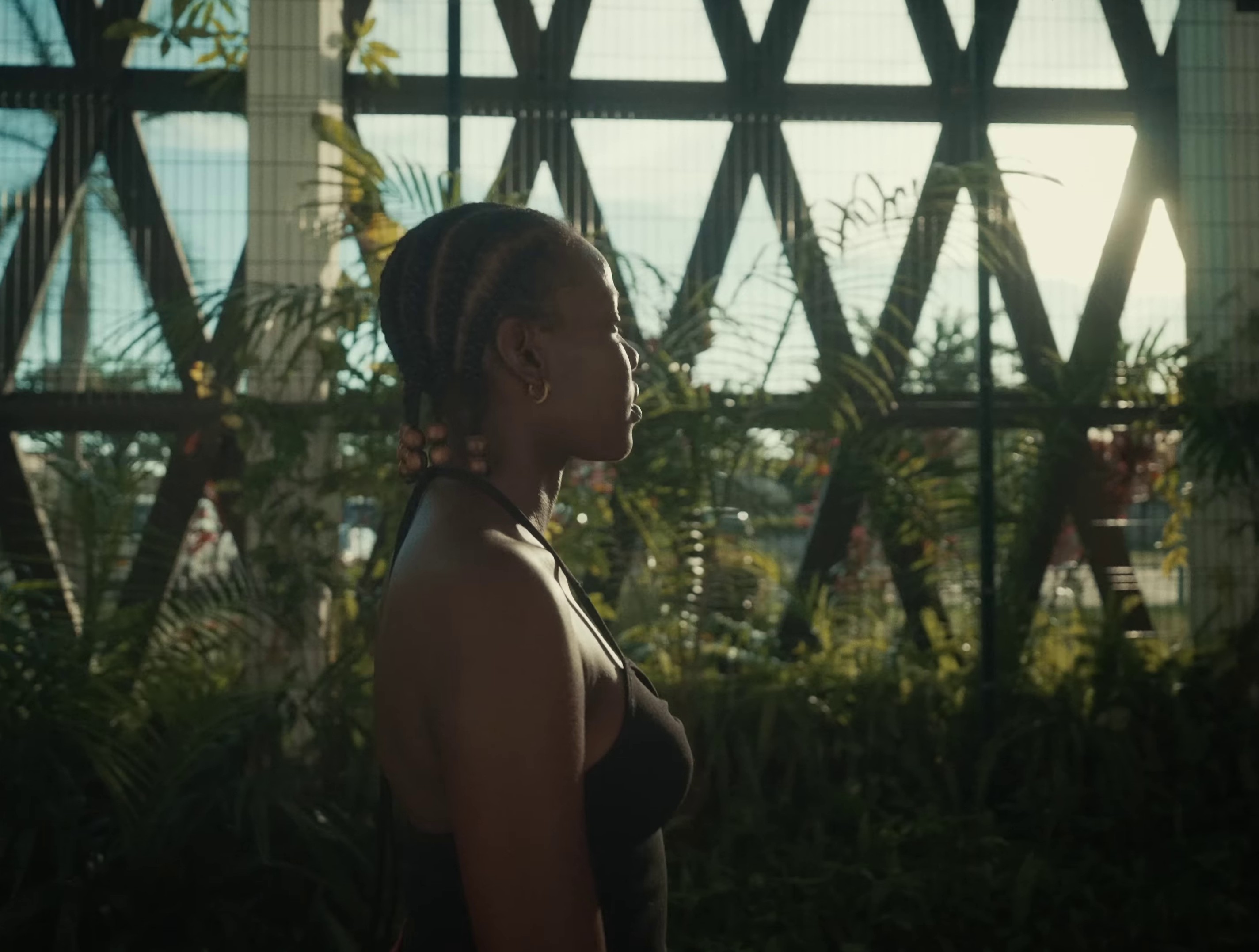 Bienvenue à B'Hell Vue (2023) —  shot,  lighting