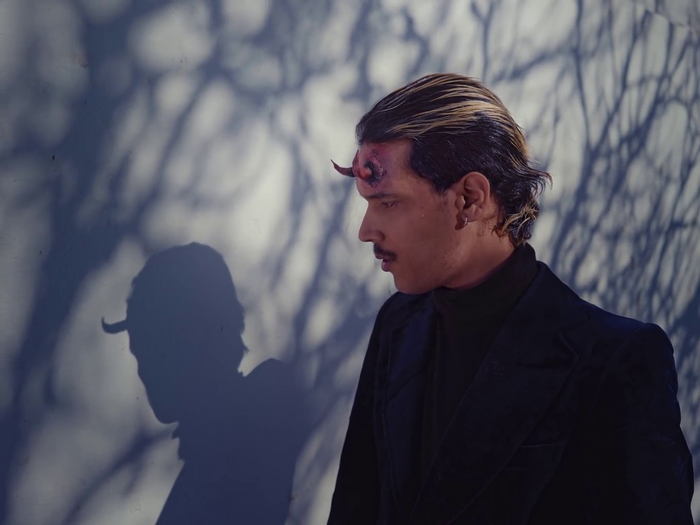 Wra Tabi3a (2021) —  shot,  lighting