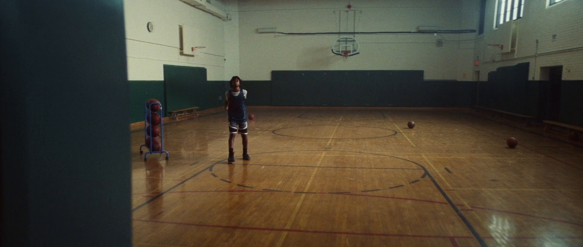 POWERADE - THE LADDER (2025) —  shot,  lighting