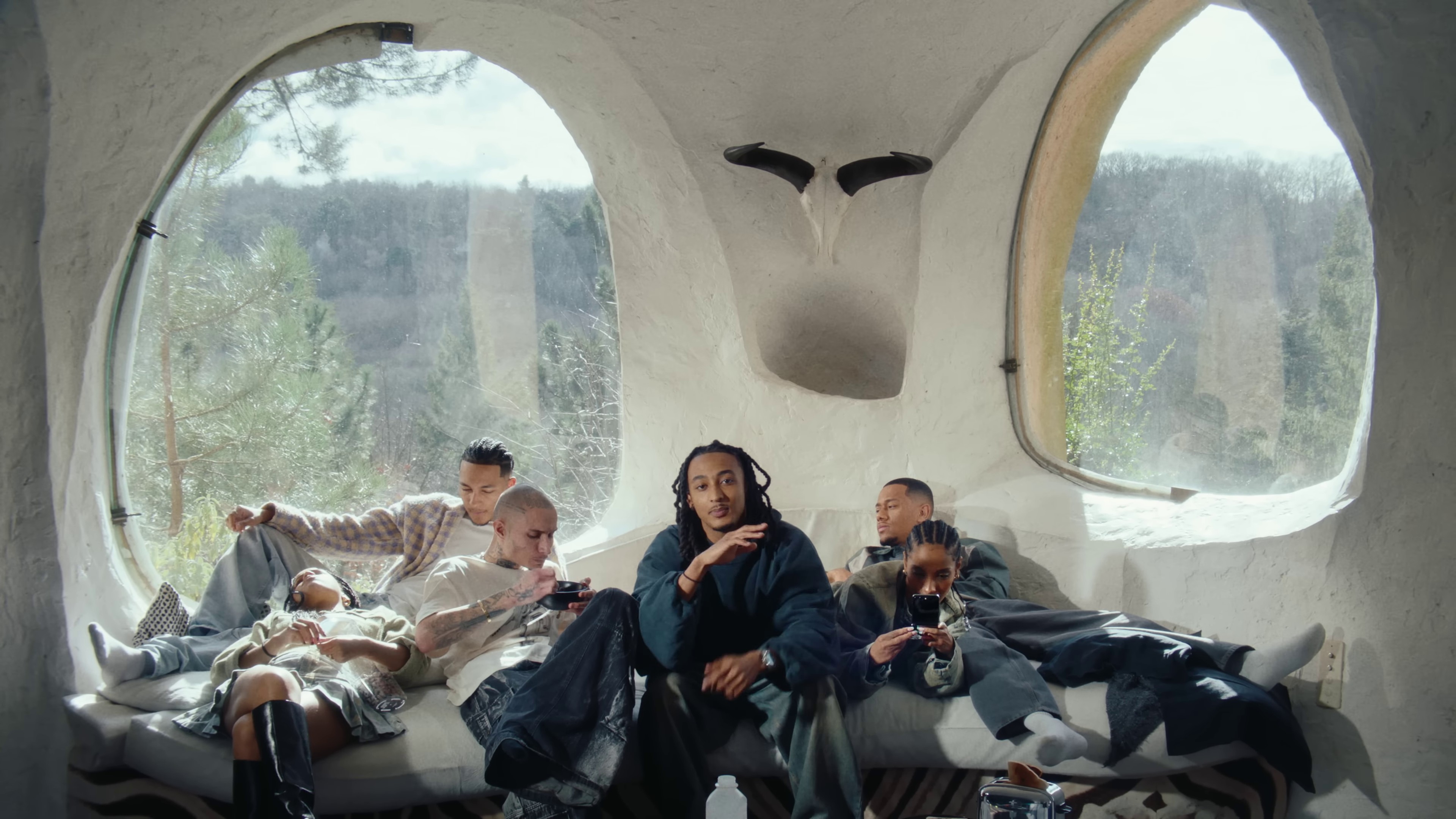 Toko dombi (2024) —  shot,  lighting