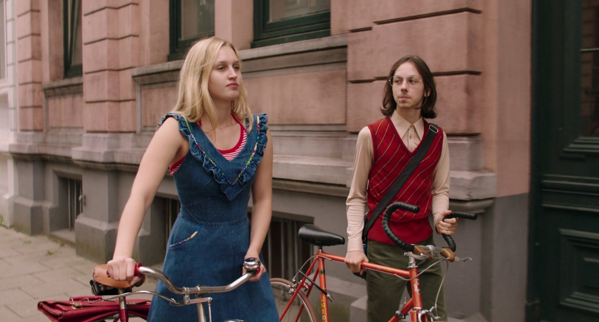 The Golden Glove (2019) —  shot,  lighting