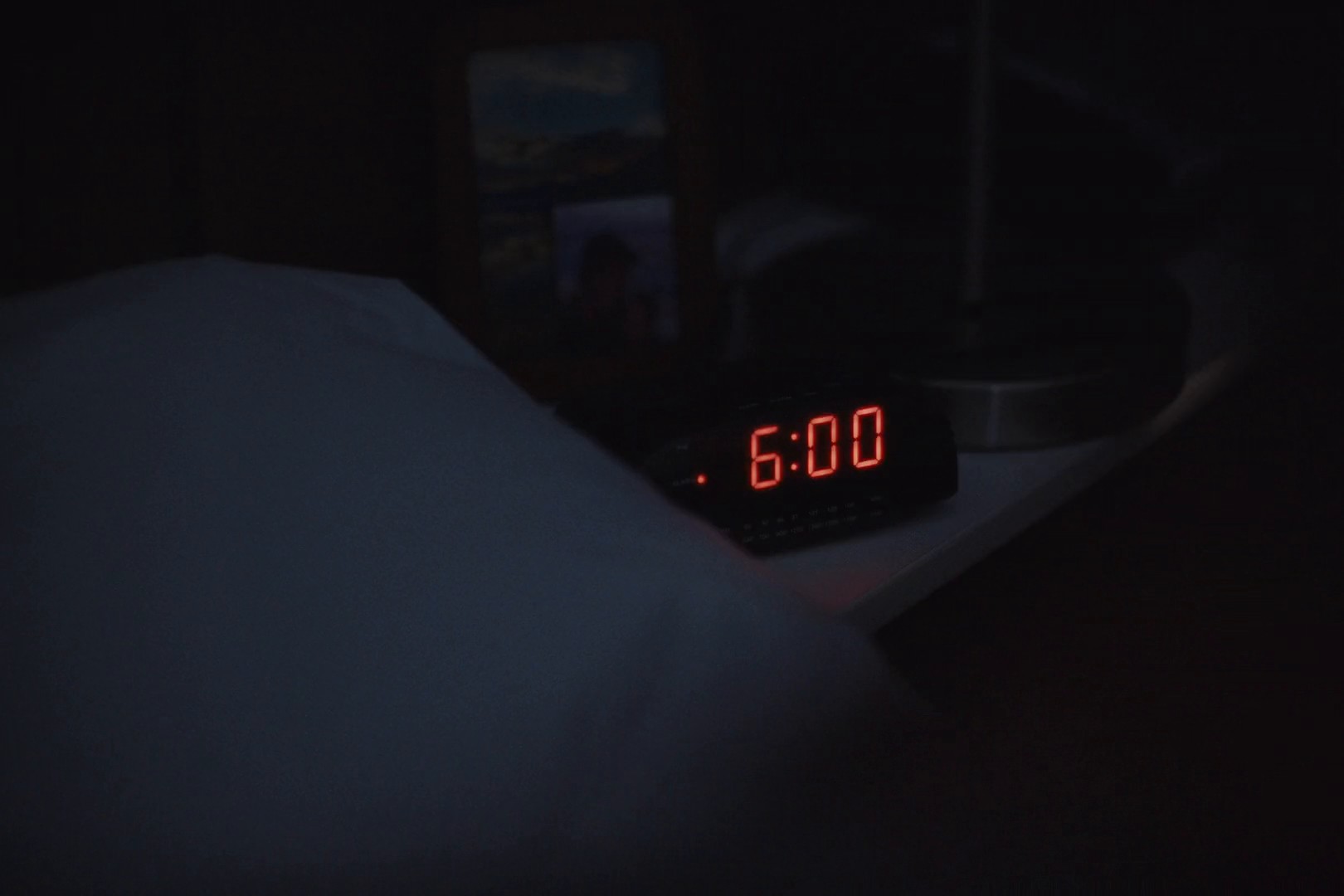 THAT FEELS LIKE HOME (2024) —  shot,  lighting