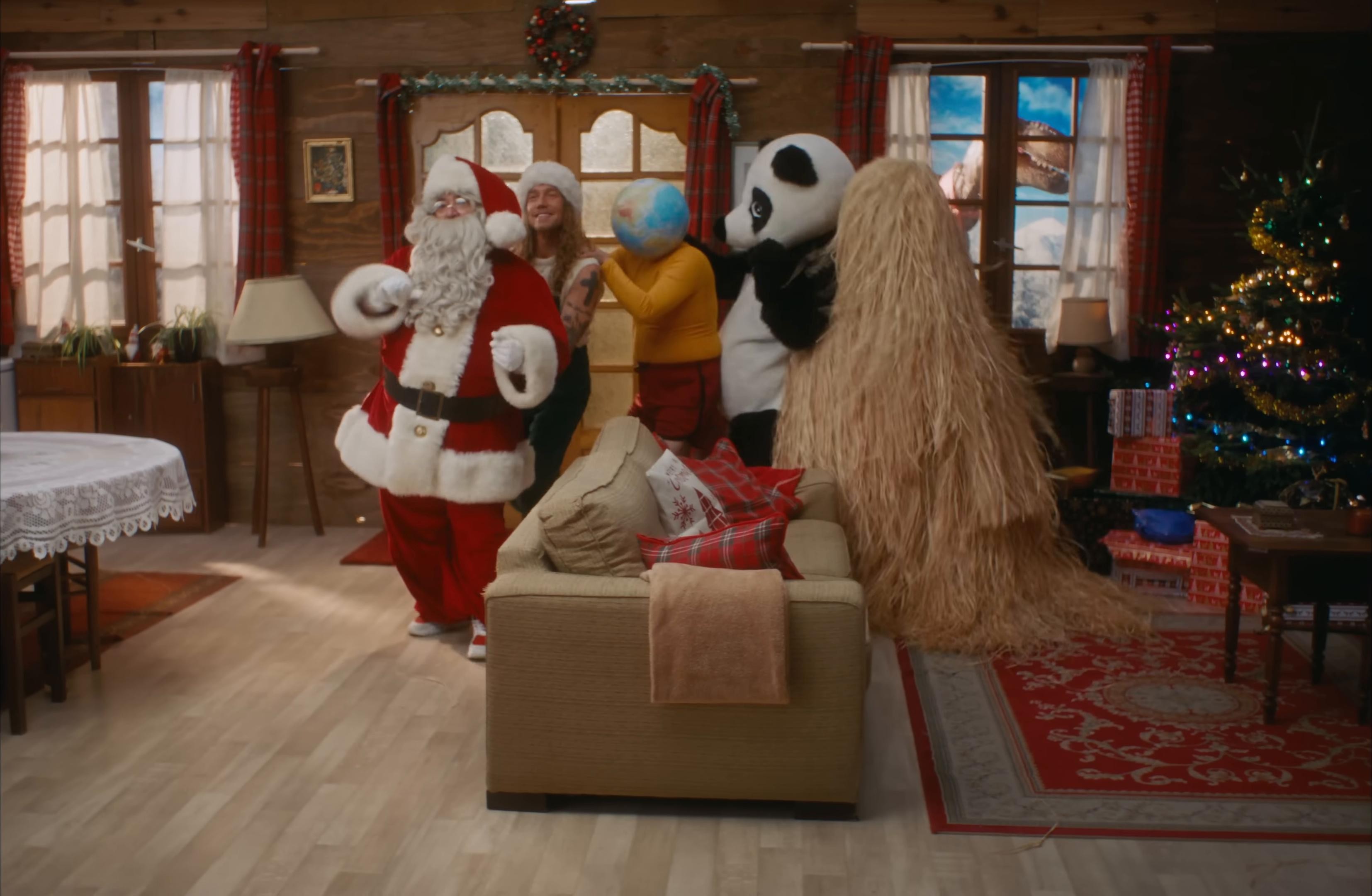 Les démons de minuit (2024) —  shot,  lighting