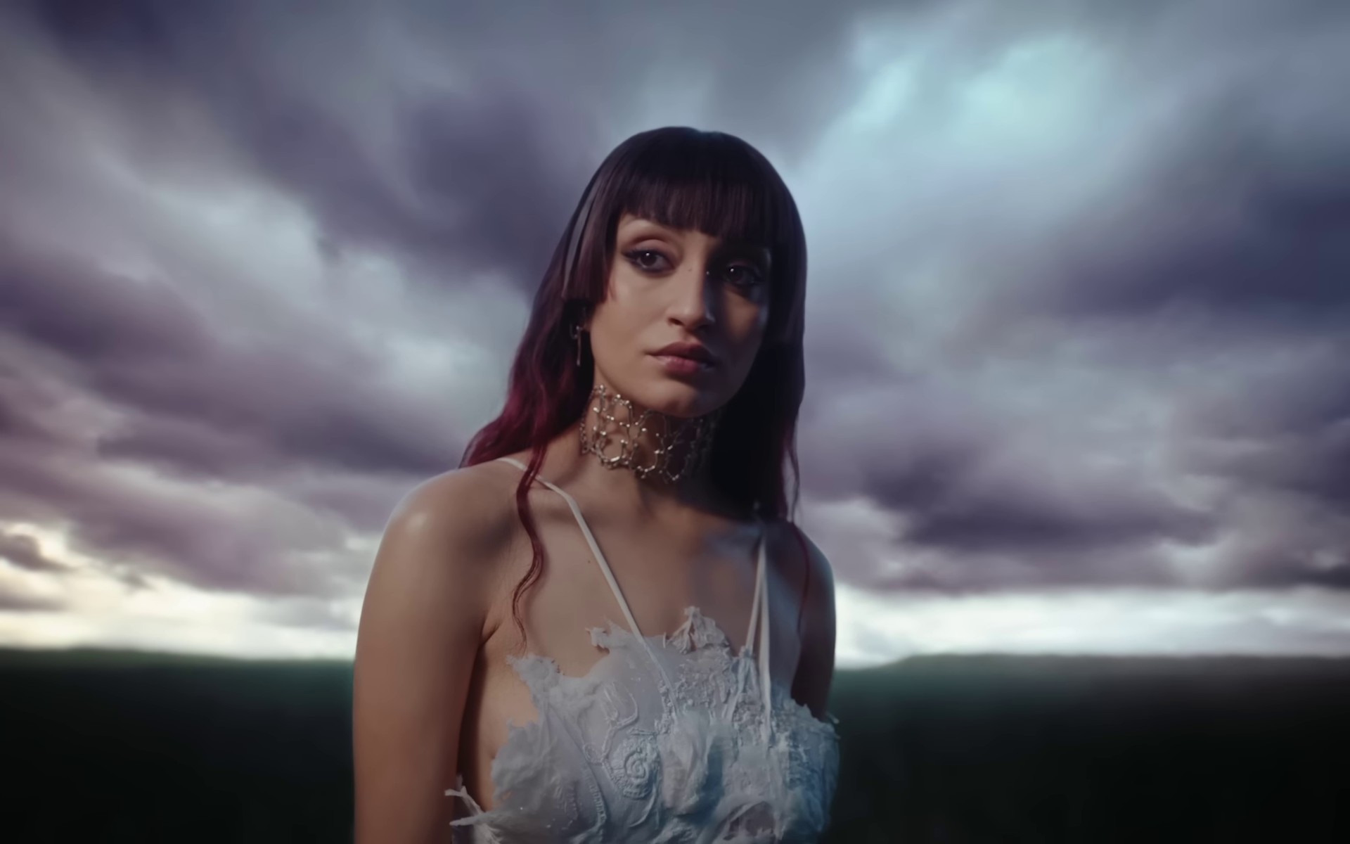 WHERE'S THE LIGHT ? (2023) —  shot,  lighting