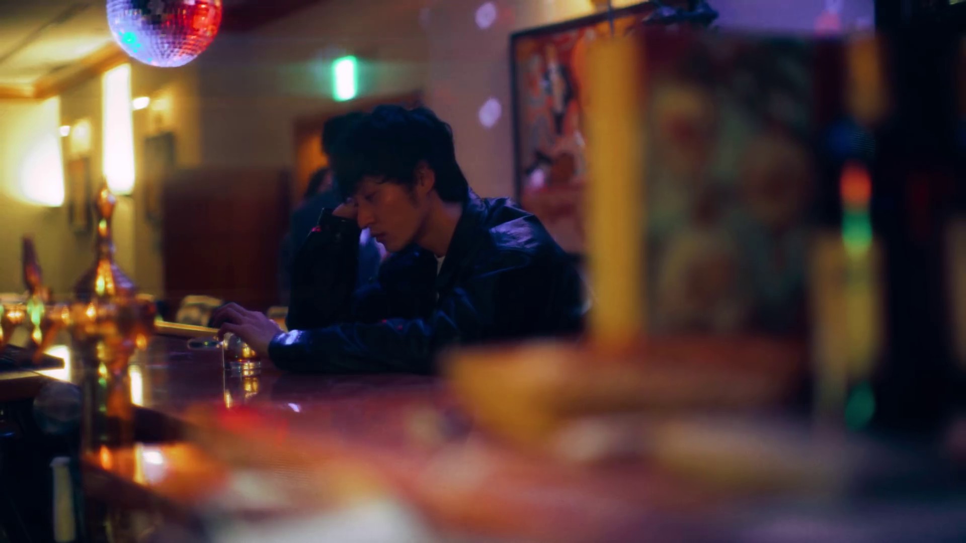 Plastic Love (2021) —  shot,  lighting