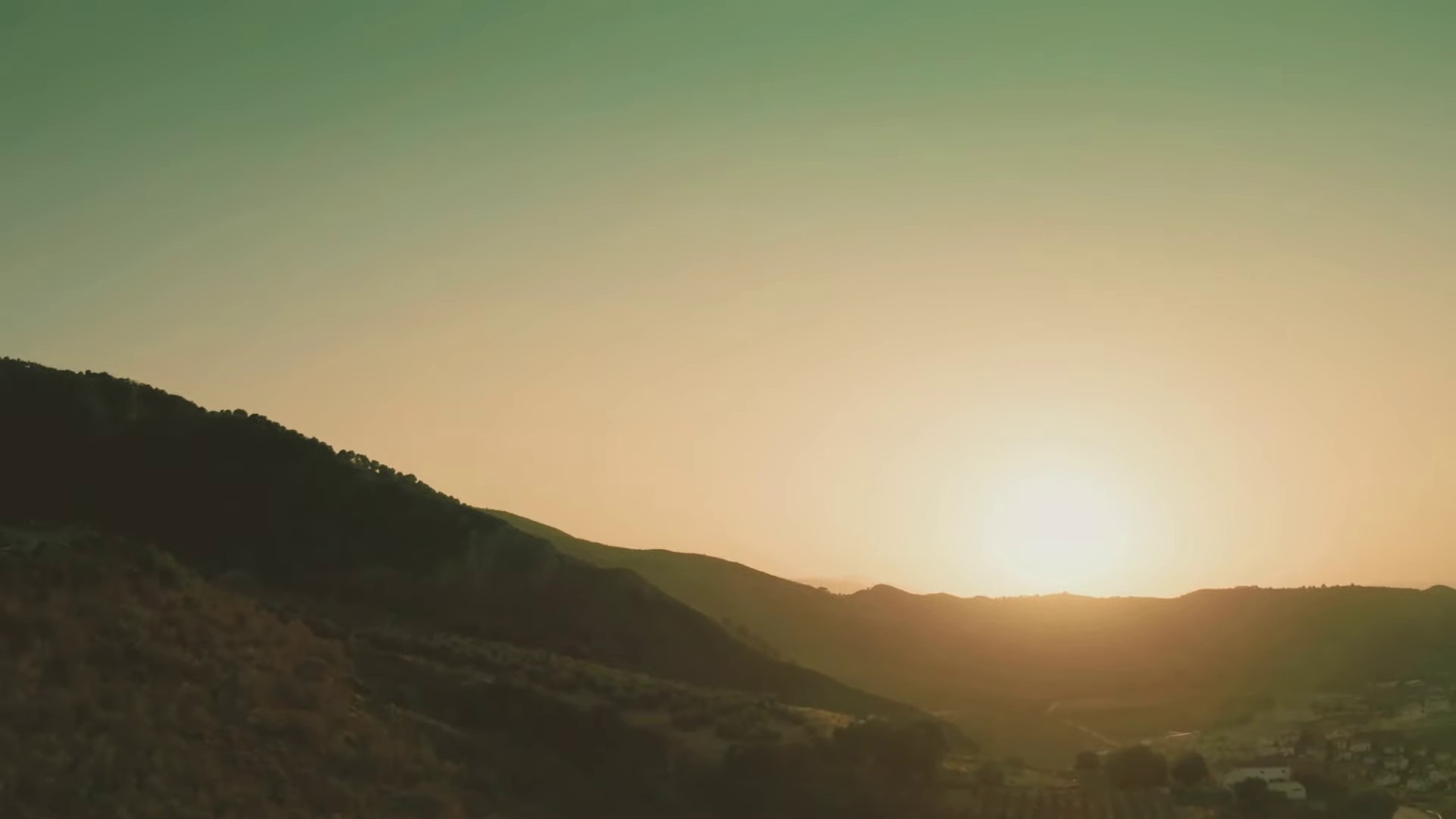 Va (2022) —  shot,  lighting