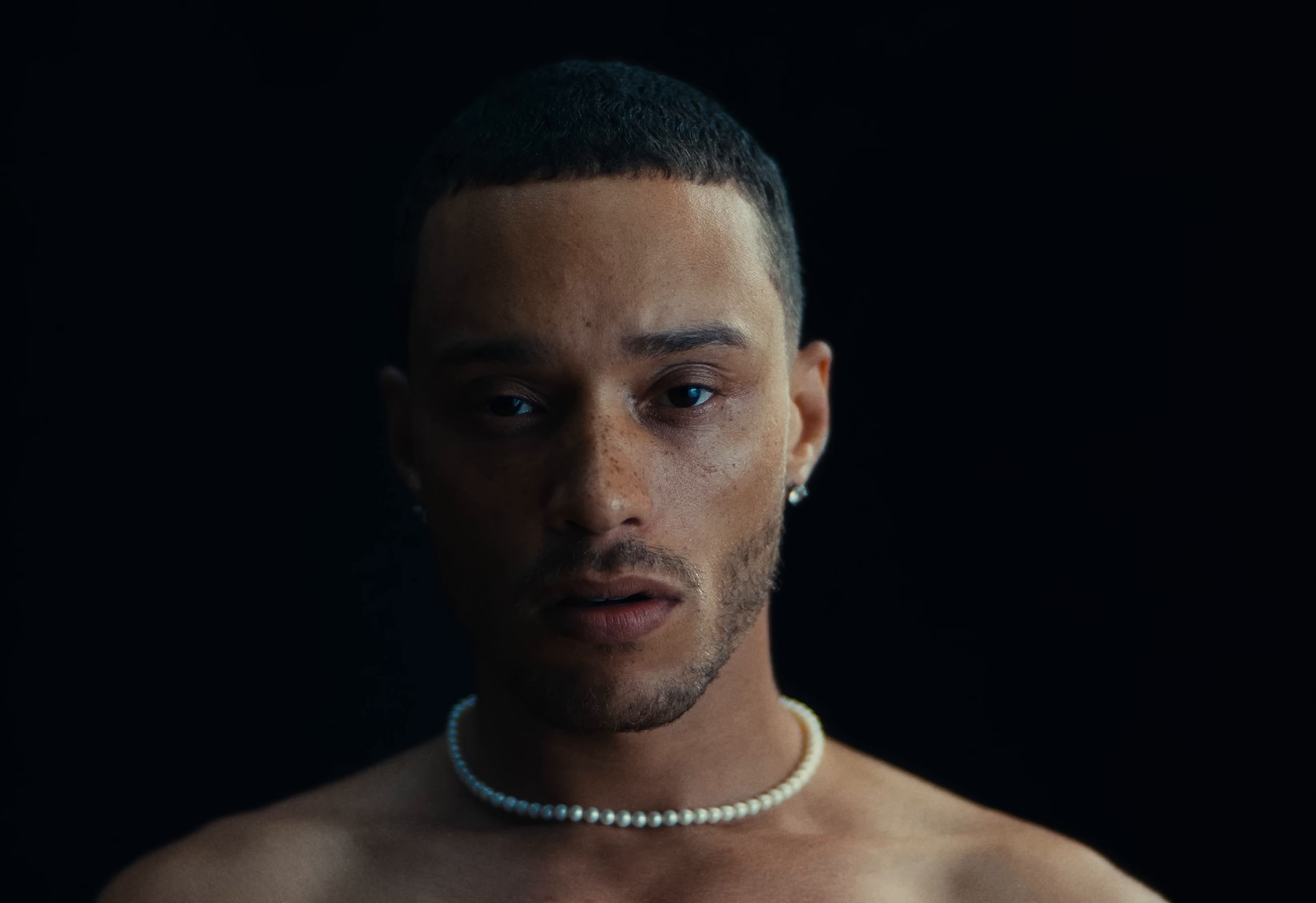 AUCTION (2024) —  shot,  lighting