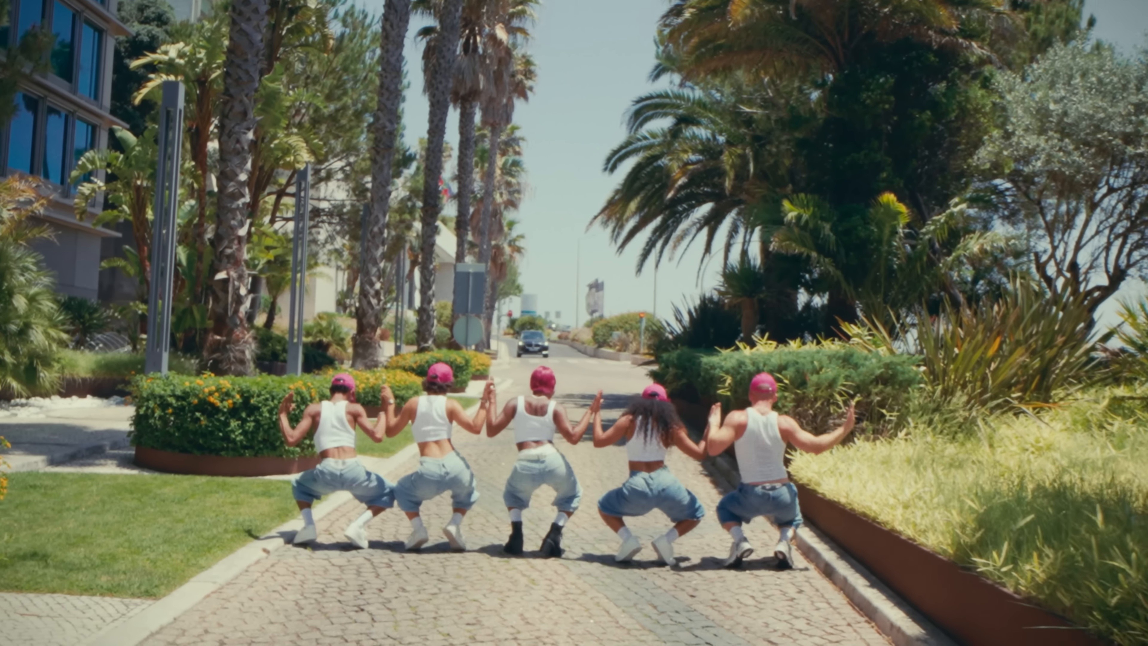 Ficar Por Cima (2025) —  shot,  lighting