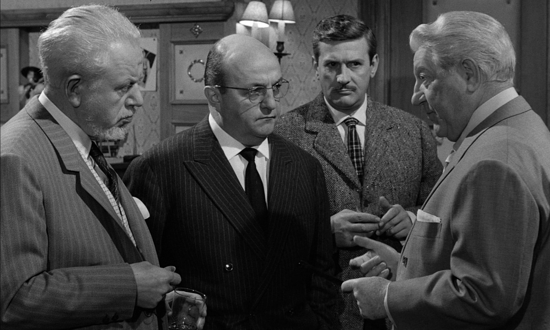 The Counterfeiters of Paris (1961) —  shot,  lighting